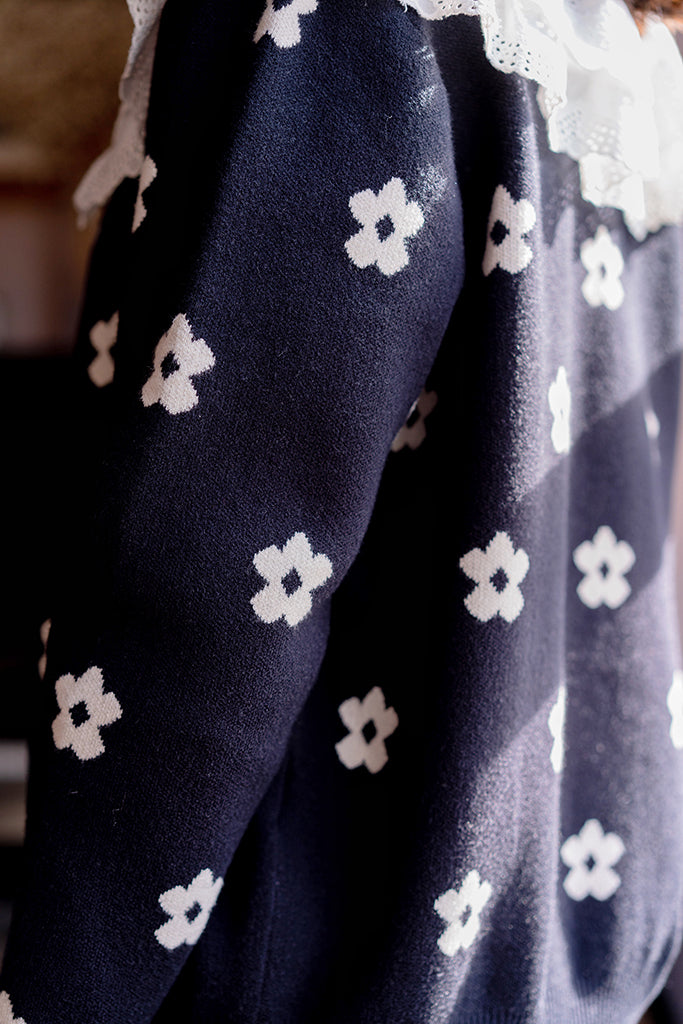 Daisy Jacquard Cardigan (Navy)