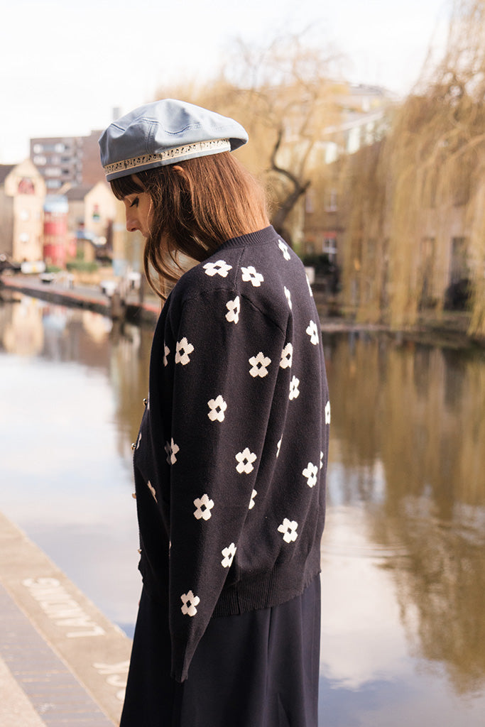 Daisy Jacquard Cardigan (Navy)