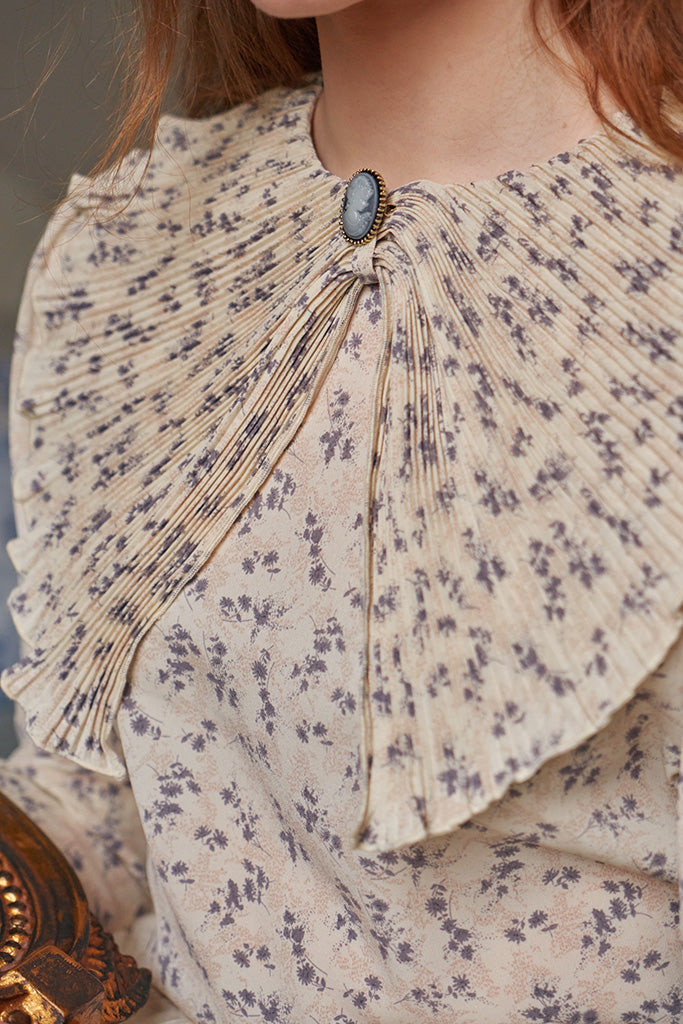 Iris Bow Collar Blouse