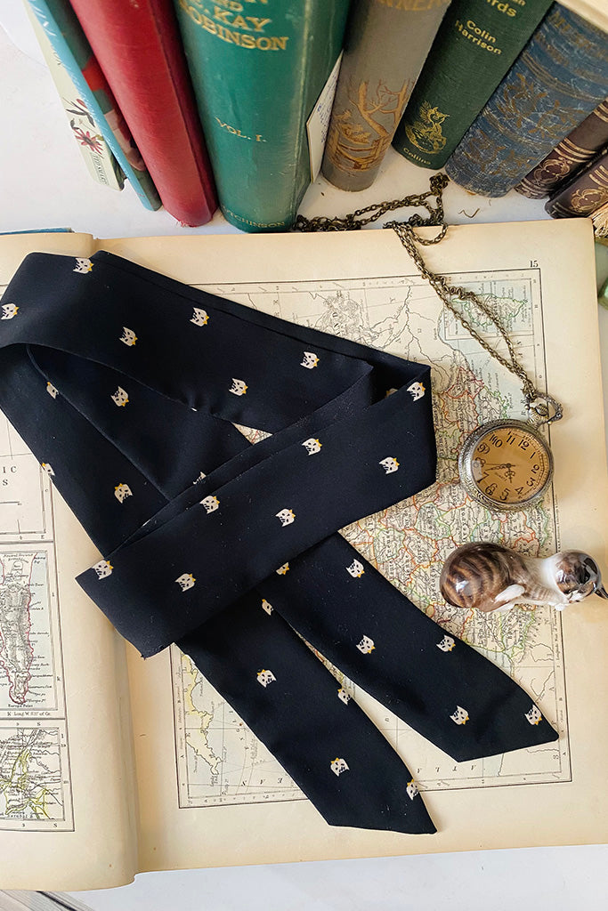 Kitty Tie