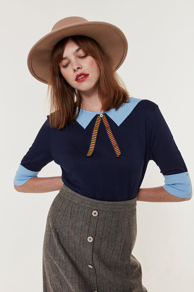 Academia Top (Navy)