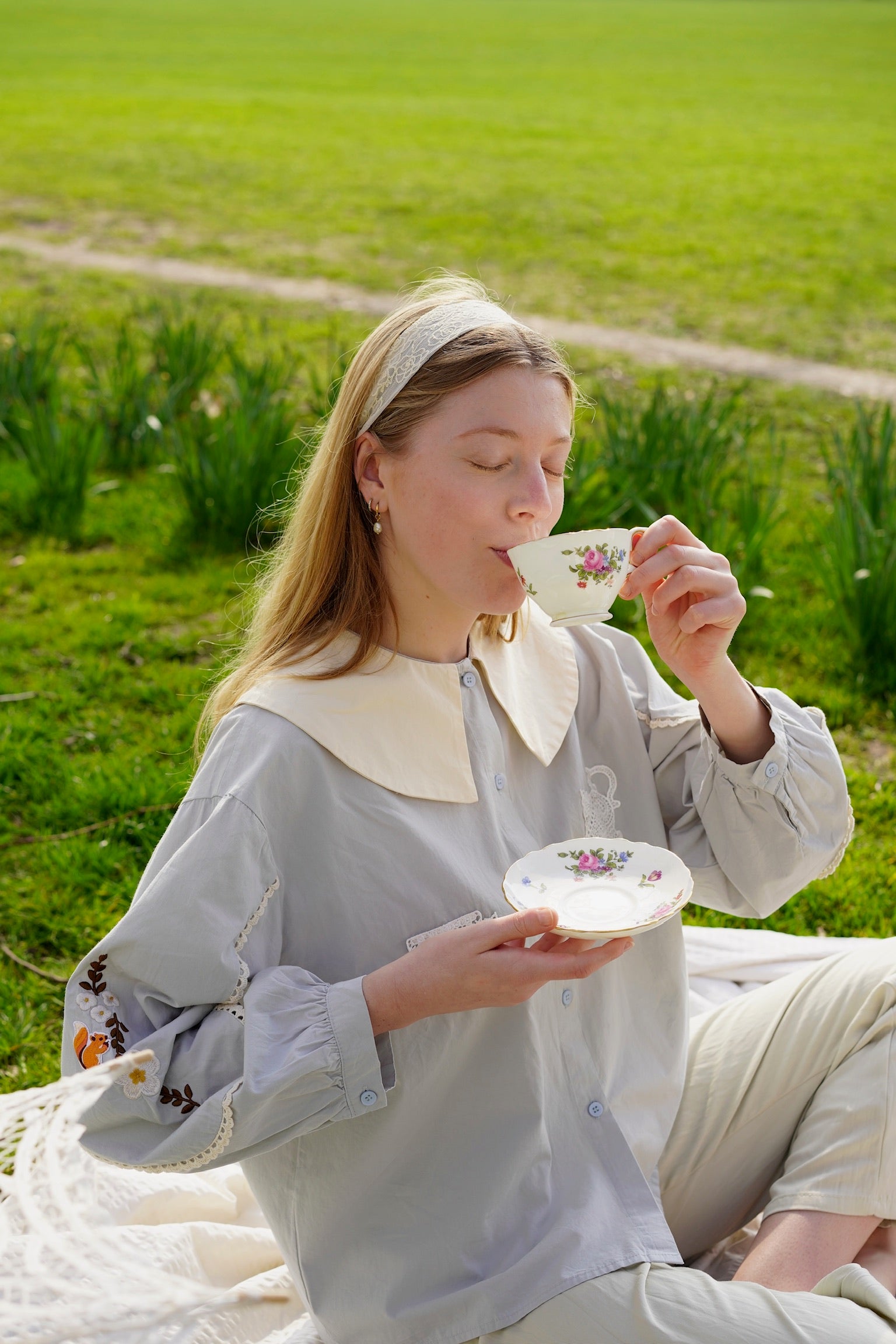 Alice Tea Party Blouse (Pastel Blue)
