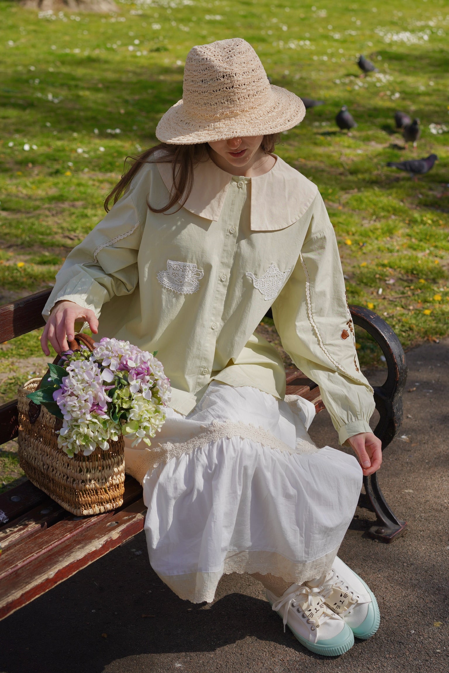 Alice Tea Party Blouse (Pastel Green)