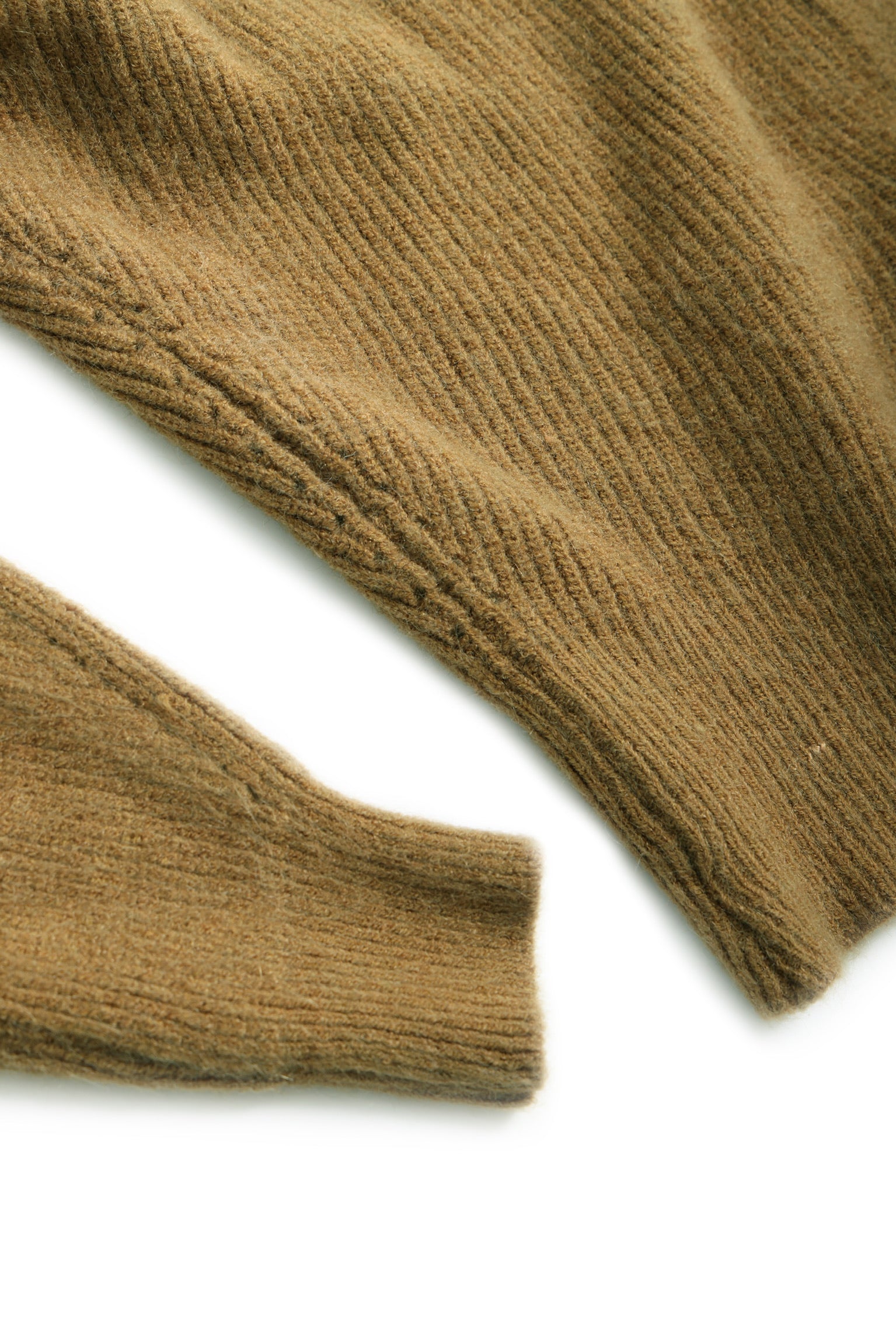 Autumn Squirrel Wrap Cardigan (Olive Brown)