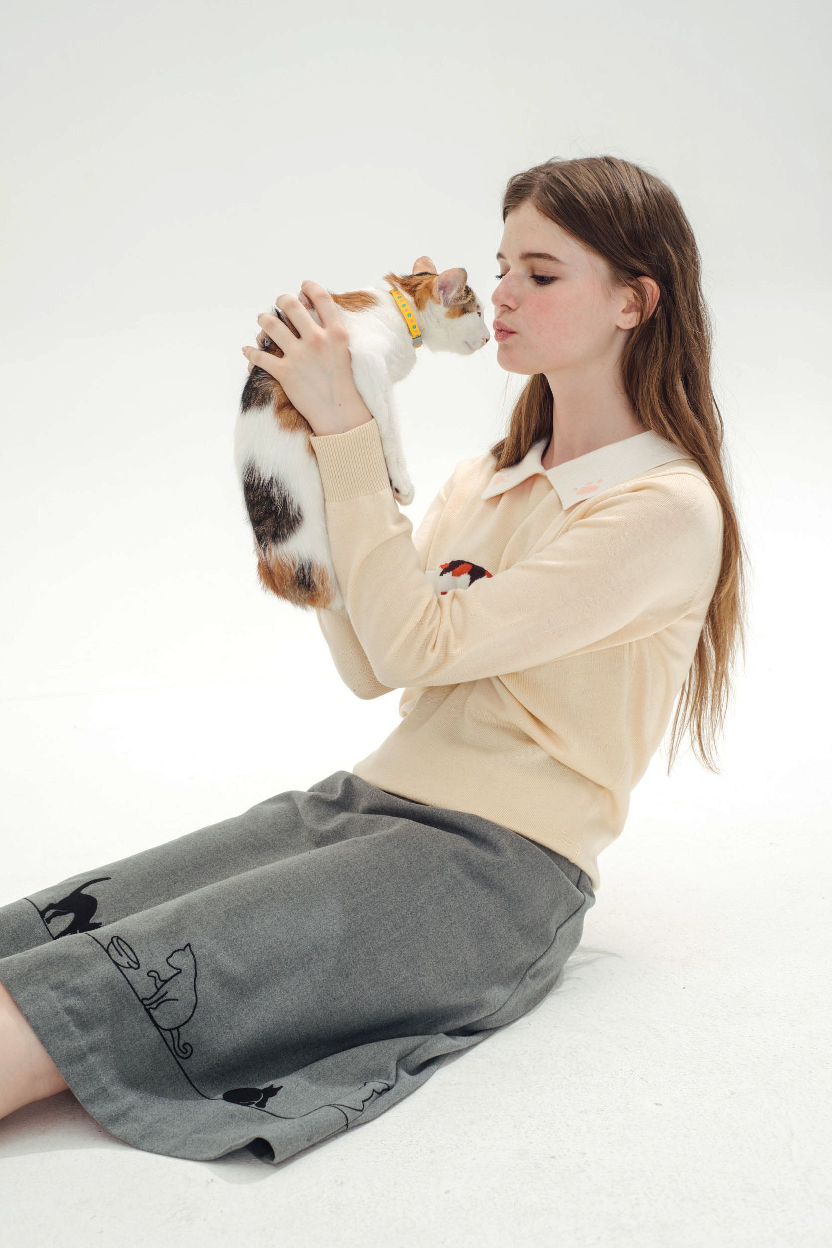 Paws for Thought Jumper (Cream)