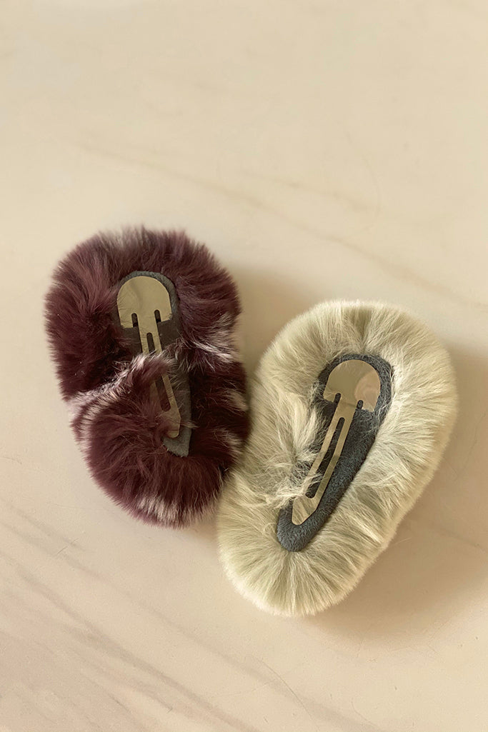Fluffy Hair Clip (Berry)