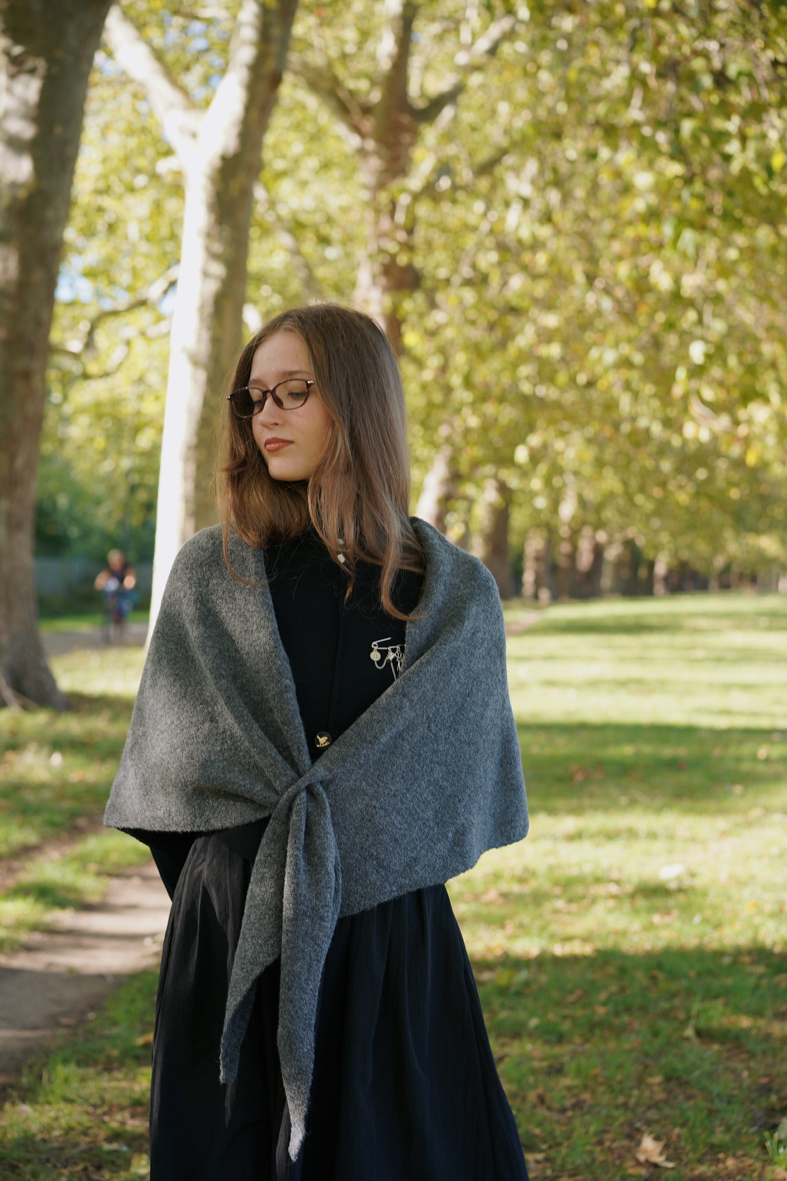 Folklore Knit Shawl (Grey Marl)