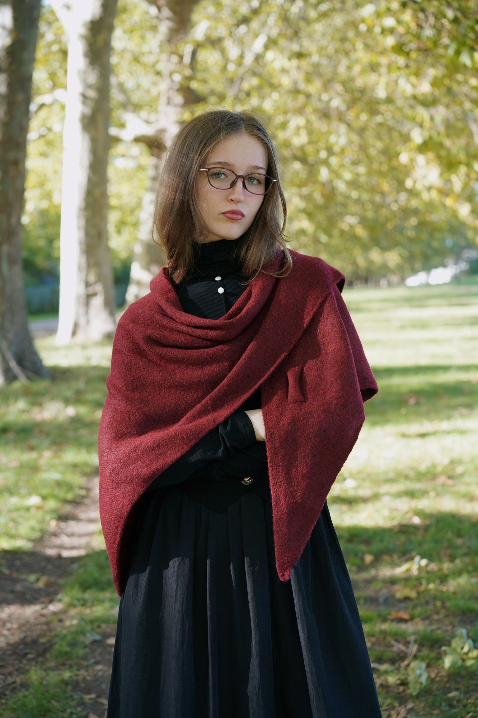 Folklore Knit Shawl (Rouge)