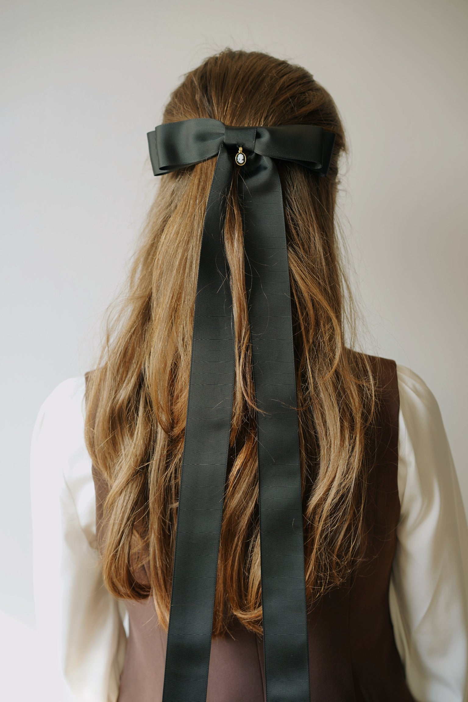 Handmade Cameo Romance Bow Clip