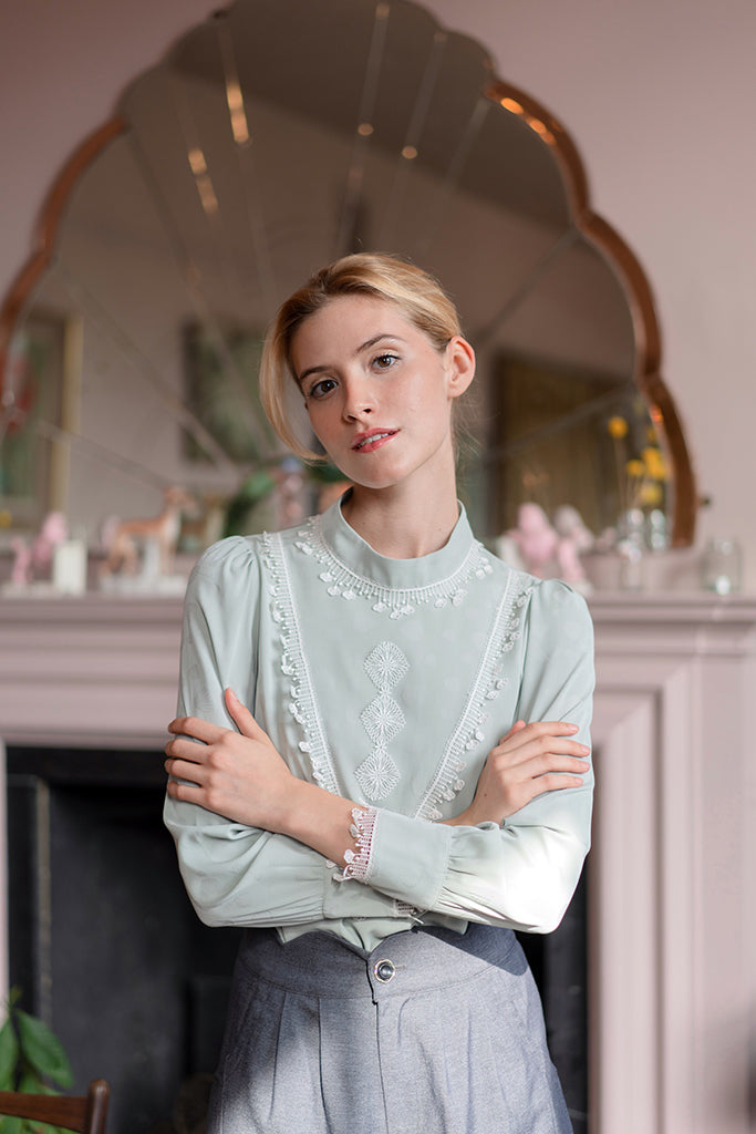 Dora Shell Top
