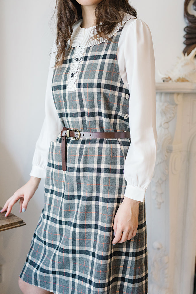 Lace-Checked-Pinafore3.jpg