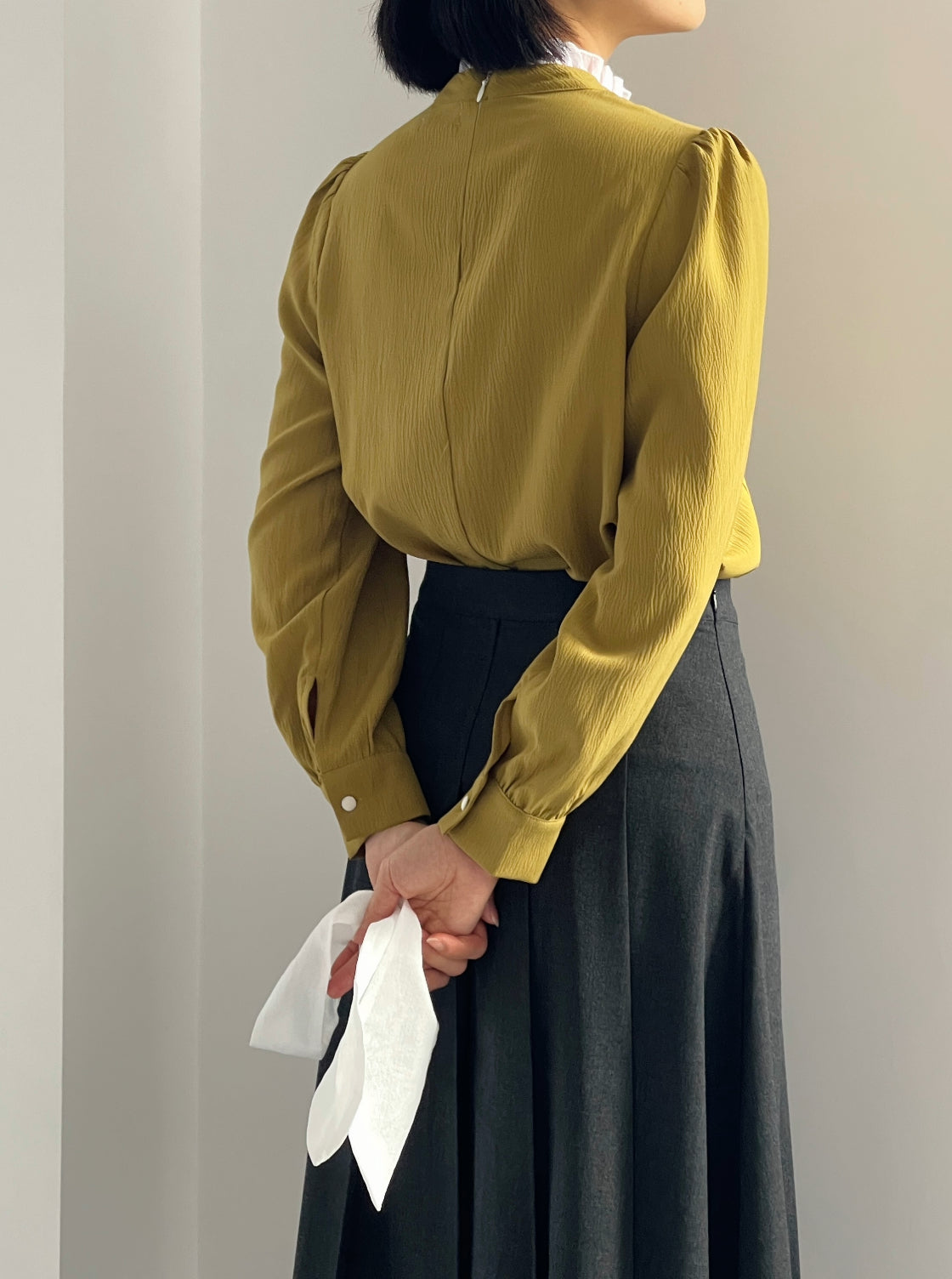 Olive Retro Bow Shirt