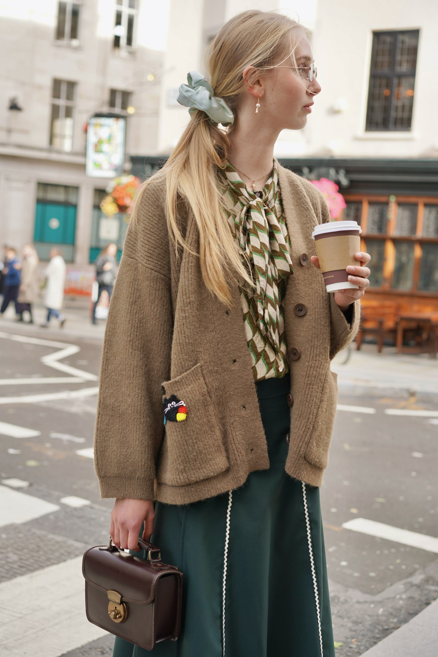 Oversized Kitty Love Cardigan (Earthy Taupe)