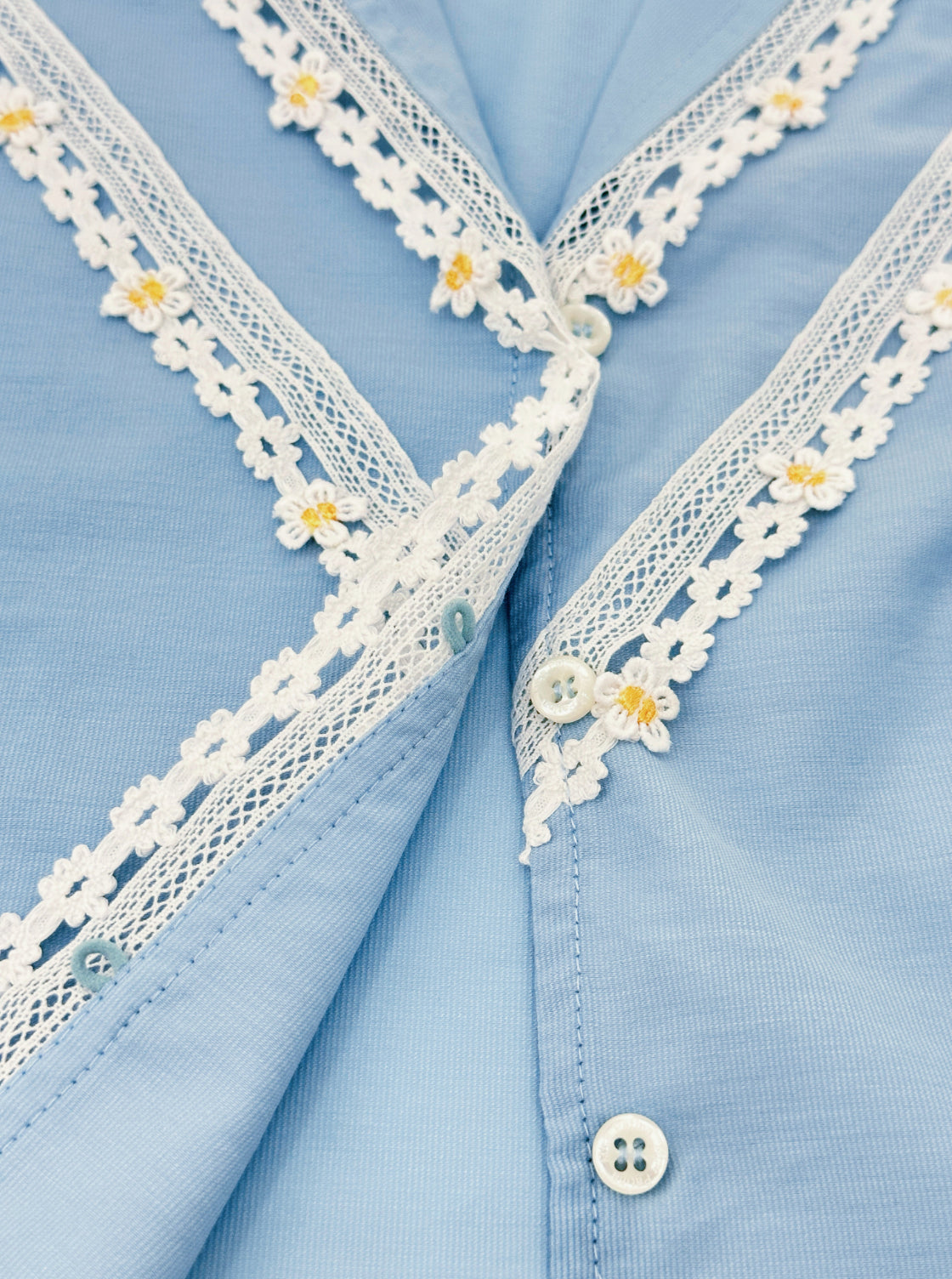 Prairie Daisy Shirt (Blue)