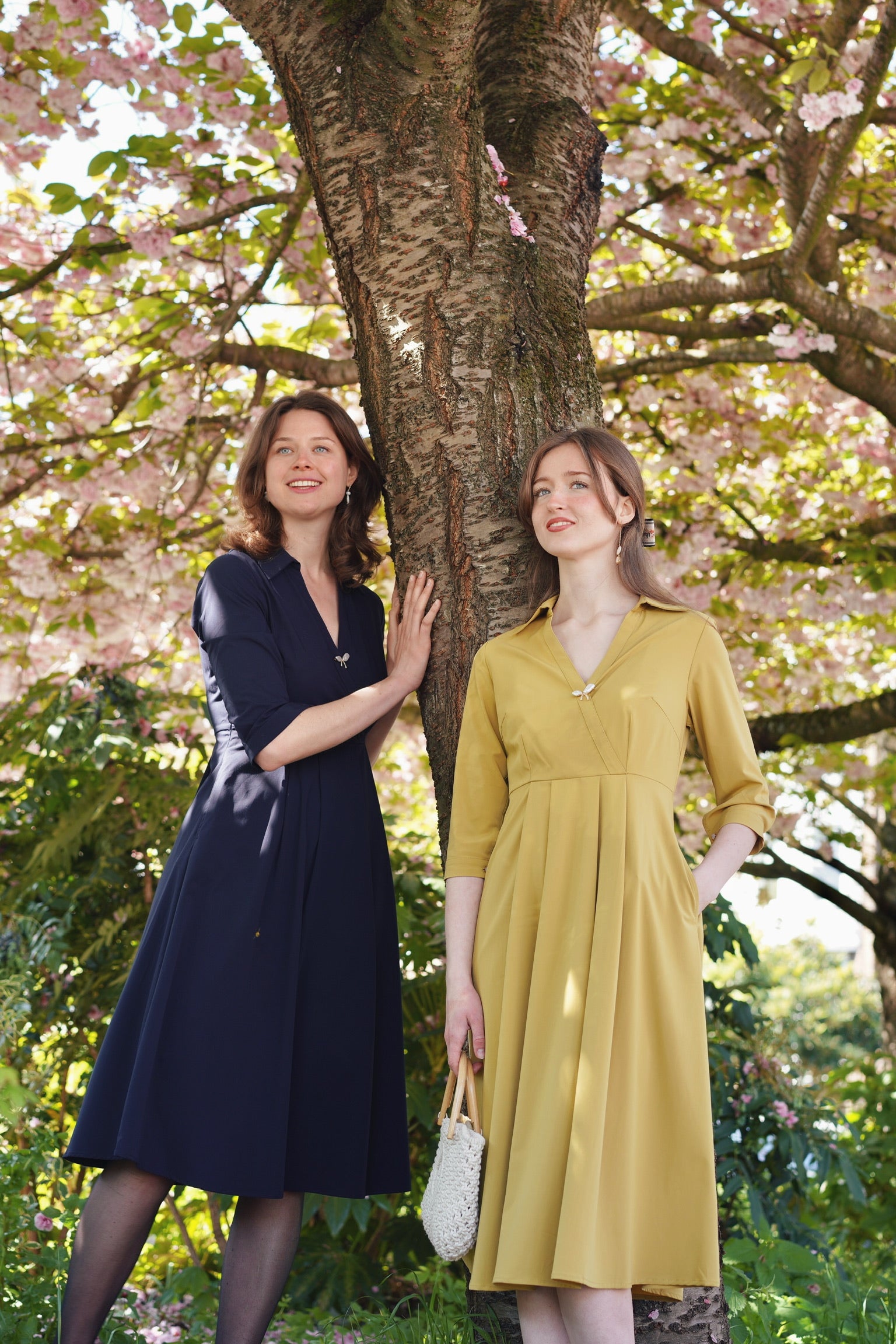 Retro Kelly Midi Dress  (Navy)