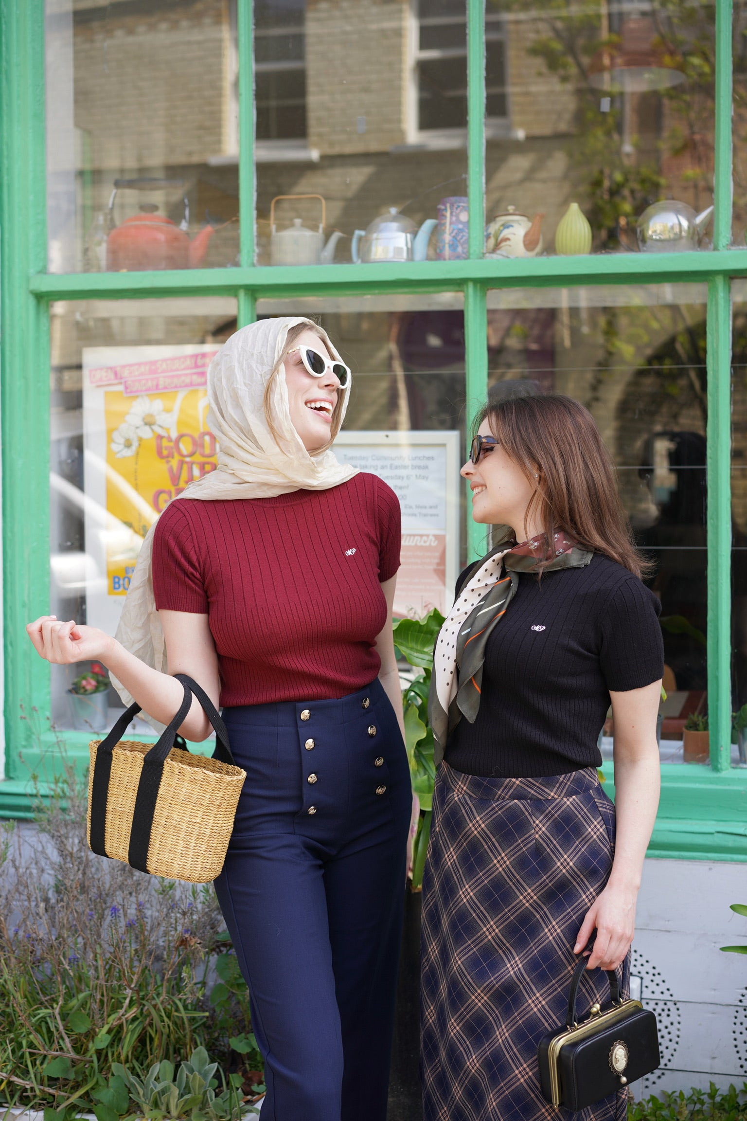 Retro Rizzo Knit Top (Black)