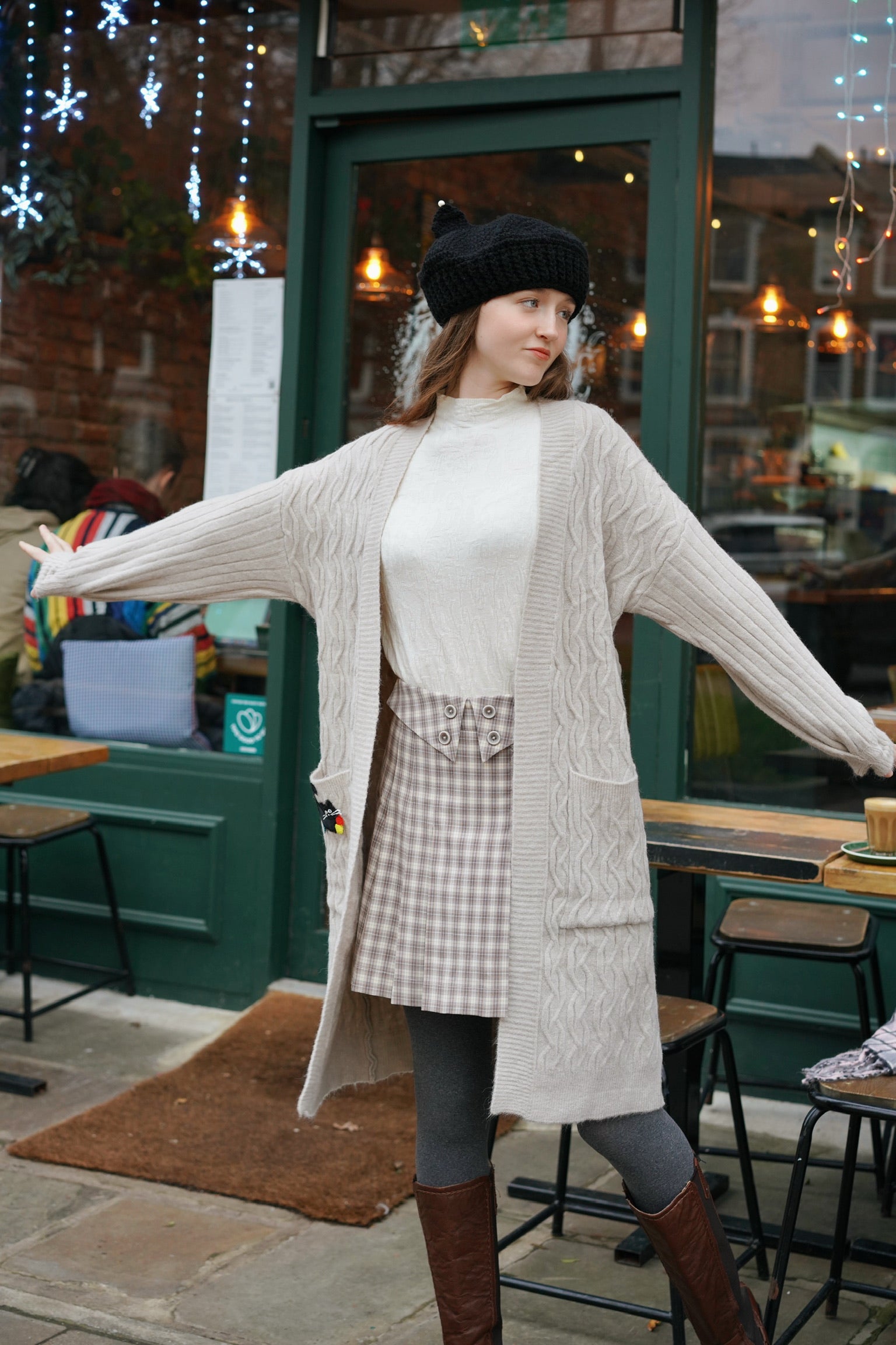 Slouchy Cable Cat Cardigan (Cream)