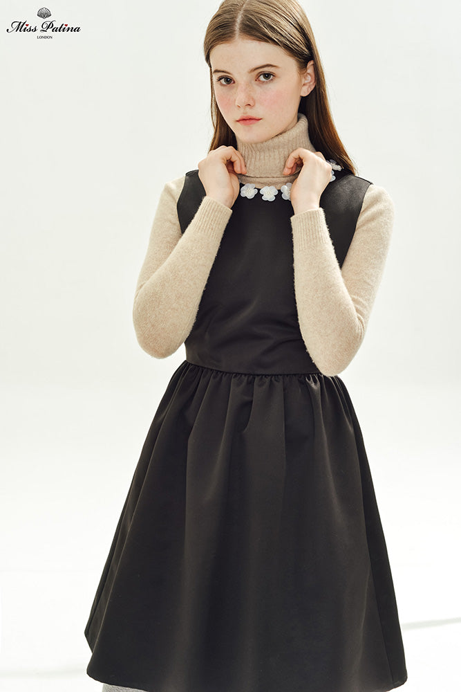 Saint Annes Dress (Black)