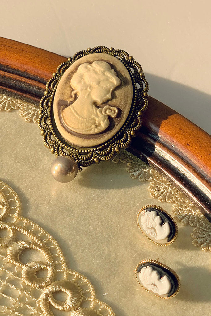 Victorian Cameo Lady Brooch Pin