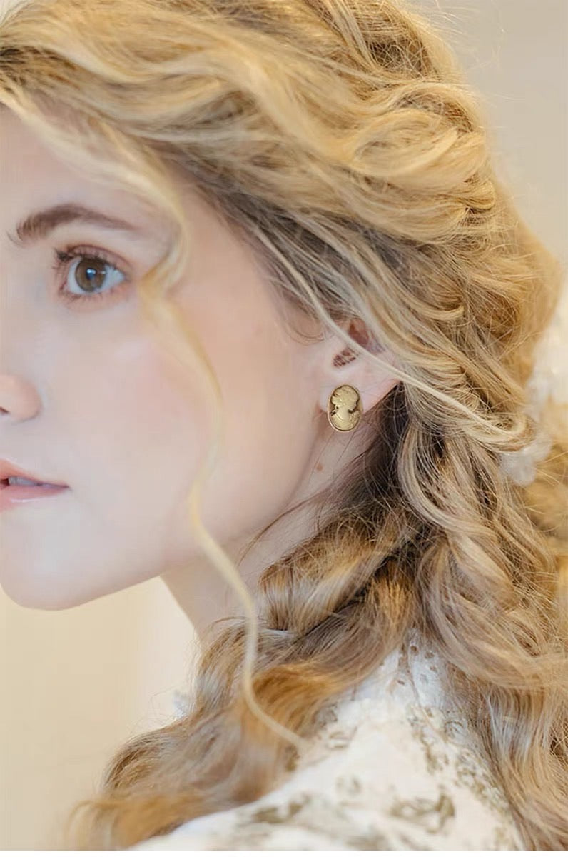 Victorian Cameo Clip-On Earring