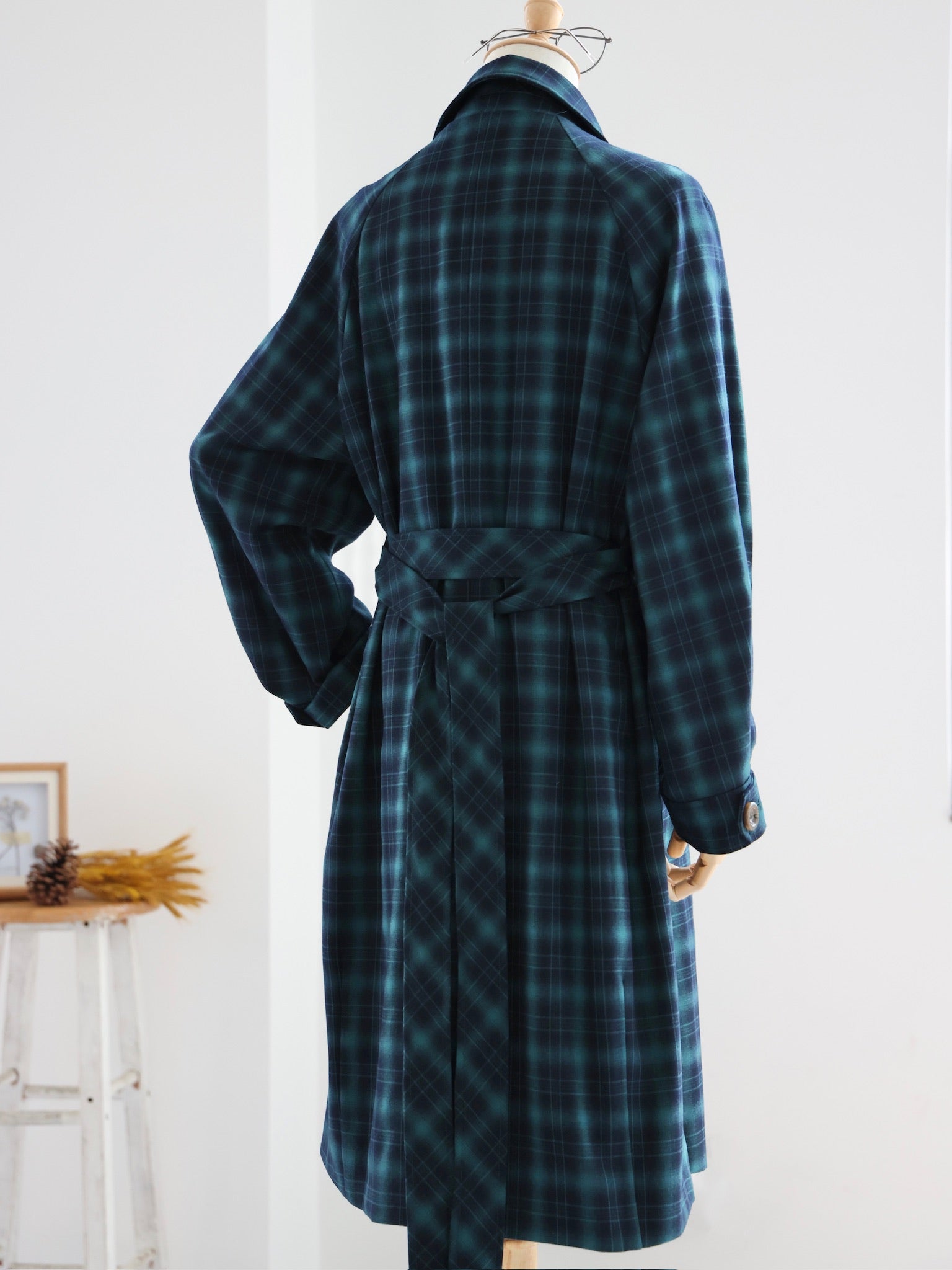 24AW-COT-01-HighlandTartanTrenchCoat4.jpg