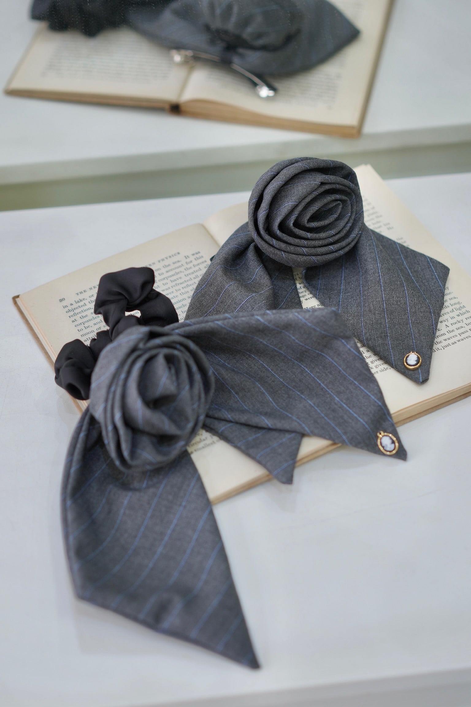 Academia Rose Hair Bow
