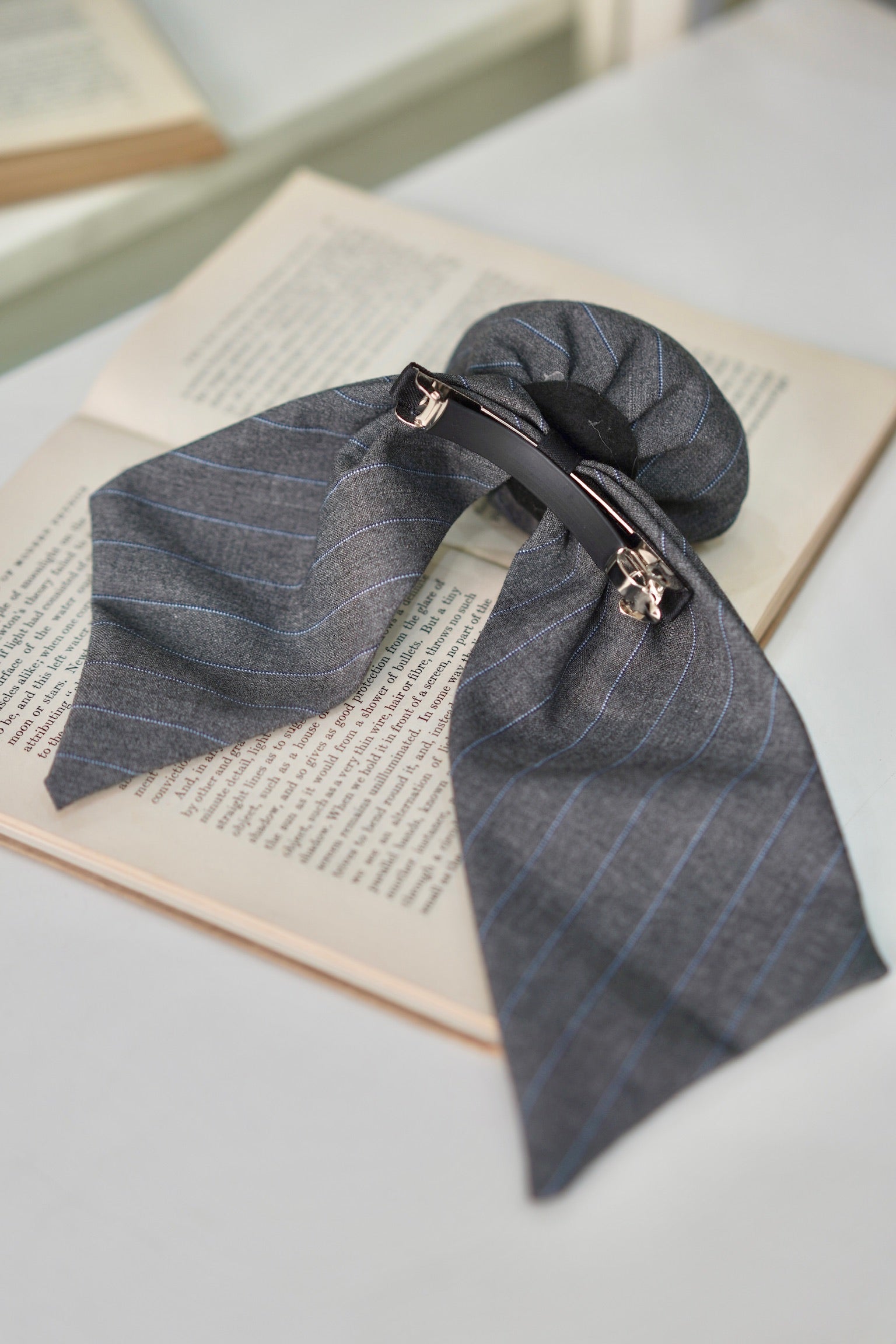 Academia Rose Hair Bow