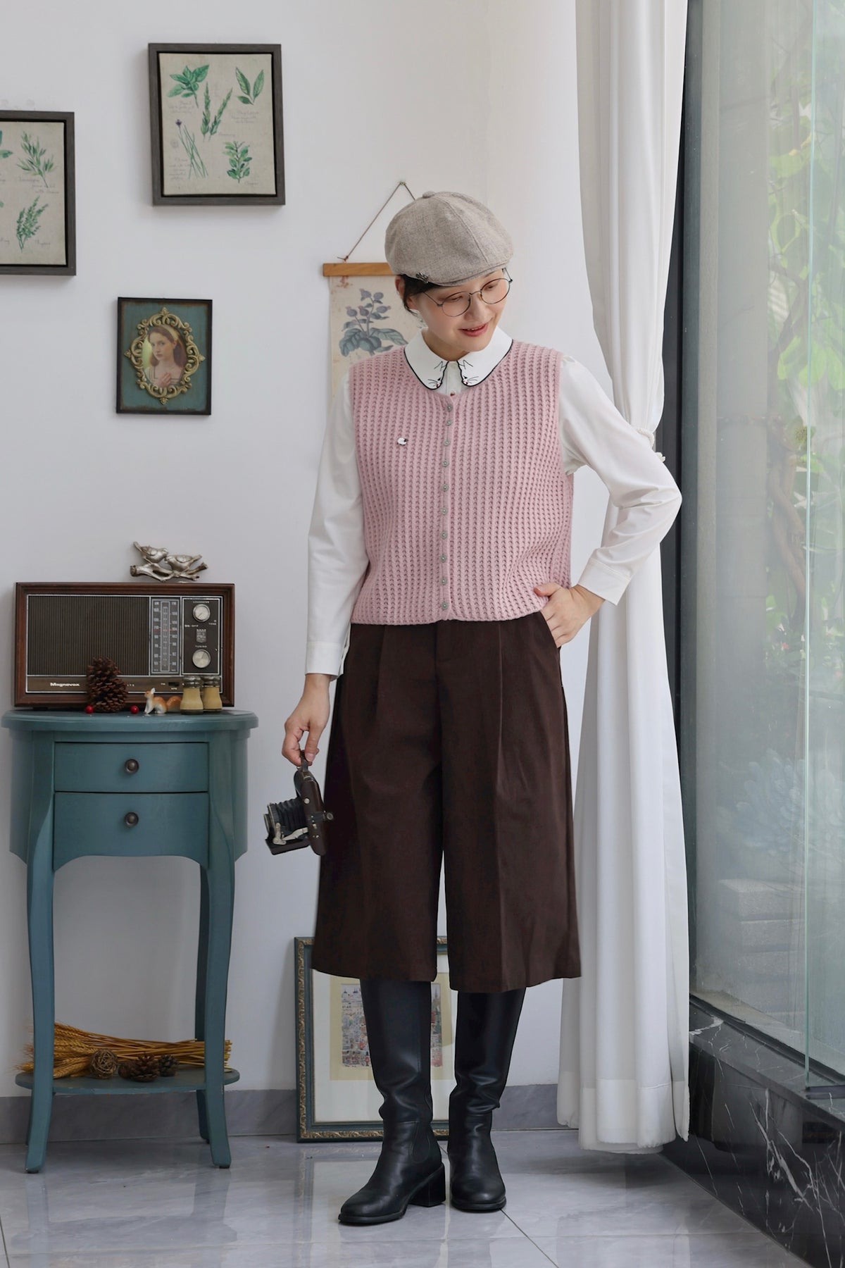 Alpine Cottage Knit Vest (Dusty Pink)