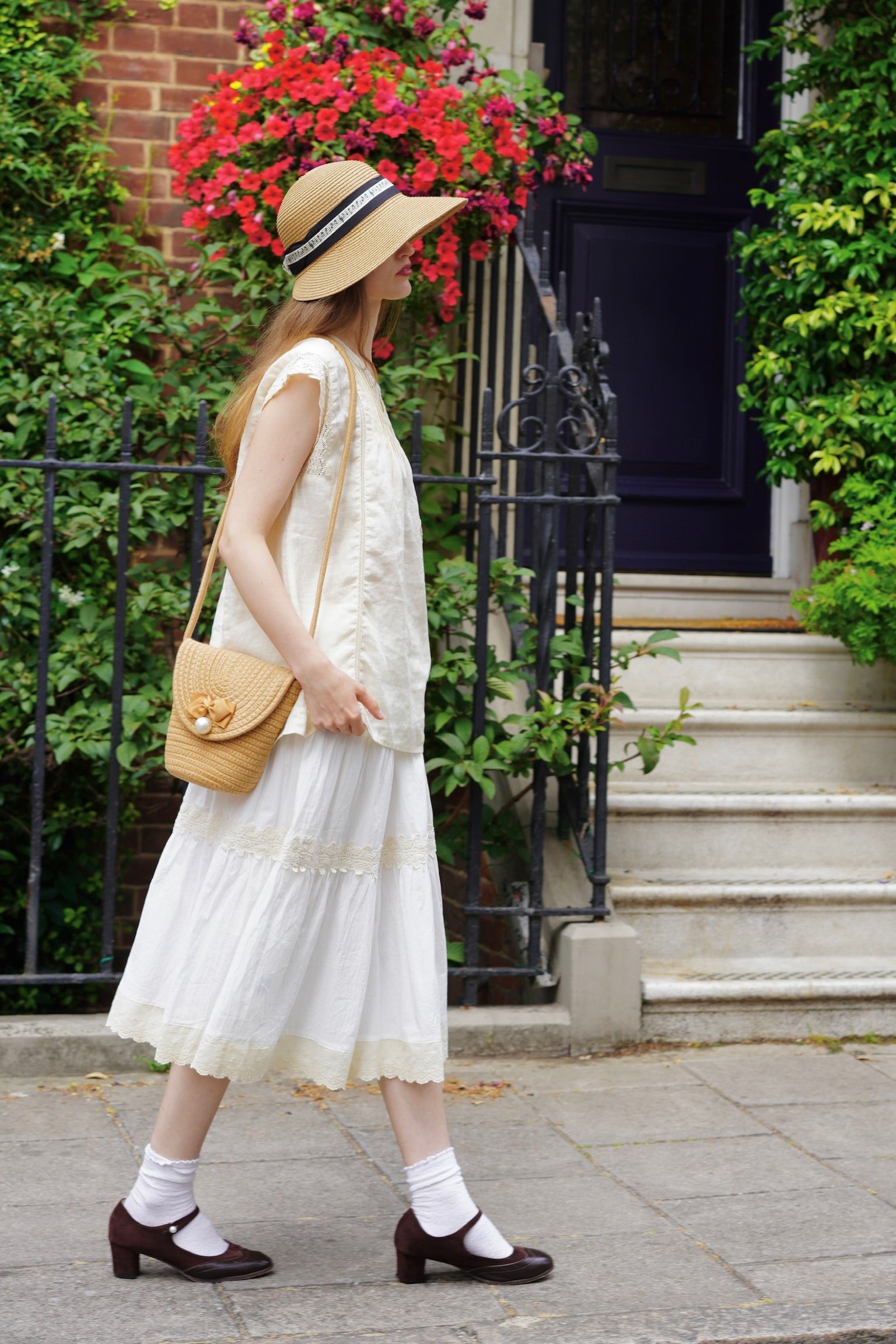 Anne of Avonlea Linen Top