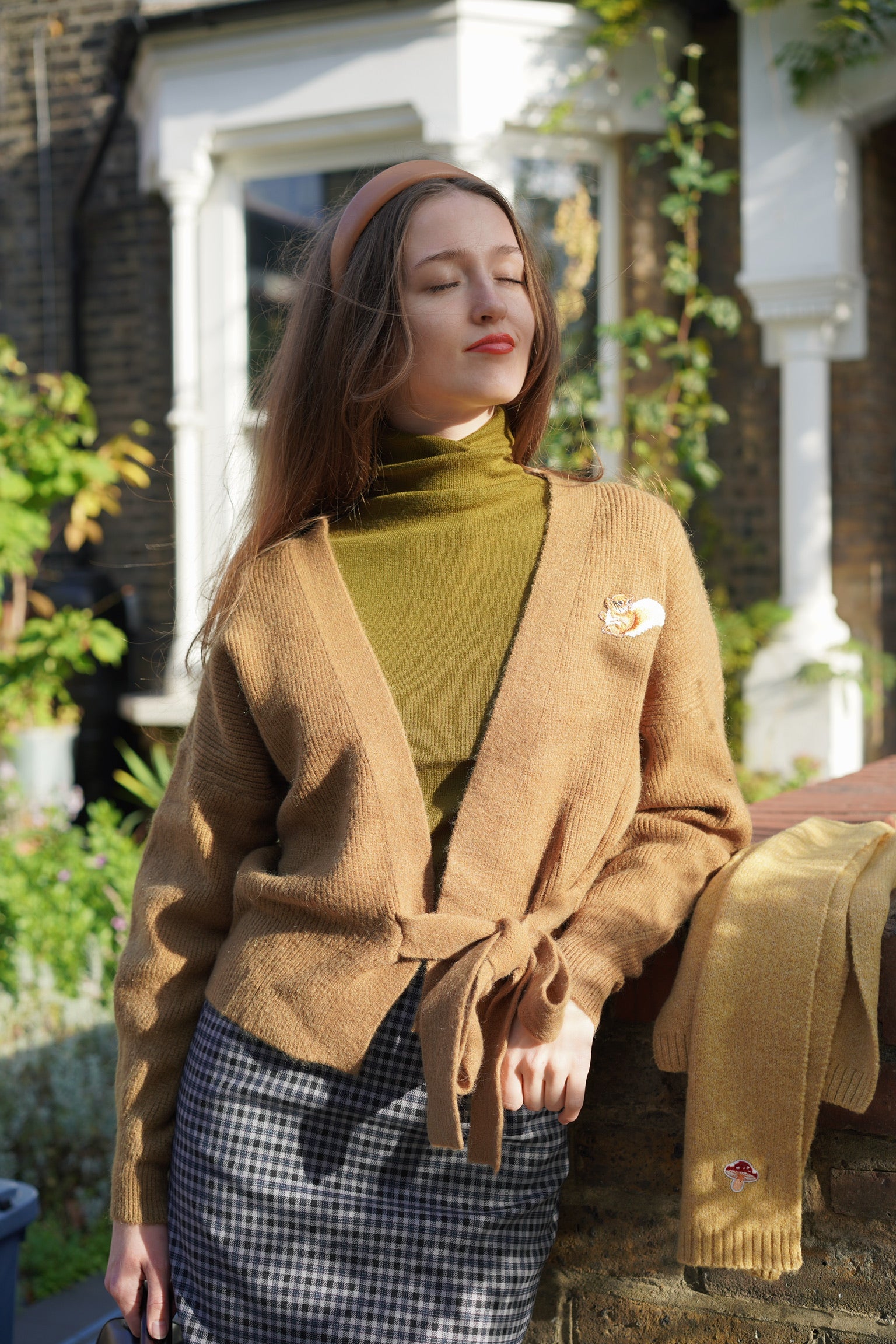 AutumnSquirrelWrapCardigan_OliveBrown_9.jpg