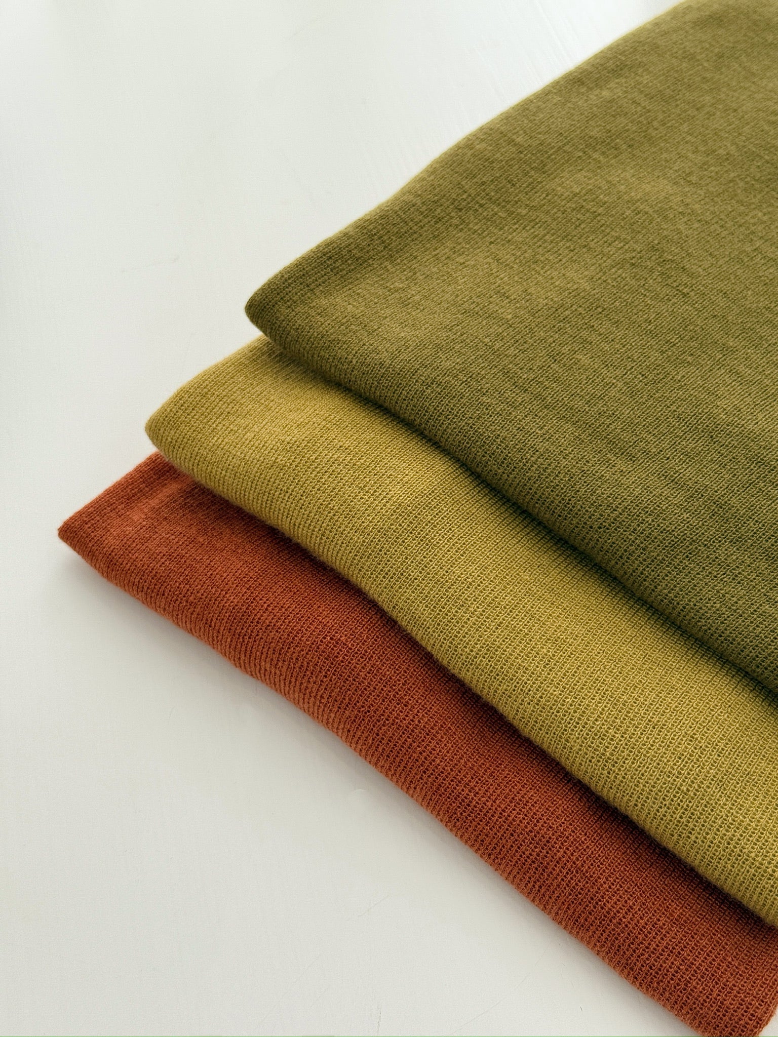 Autumn Woods Merino Knit (Olive)