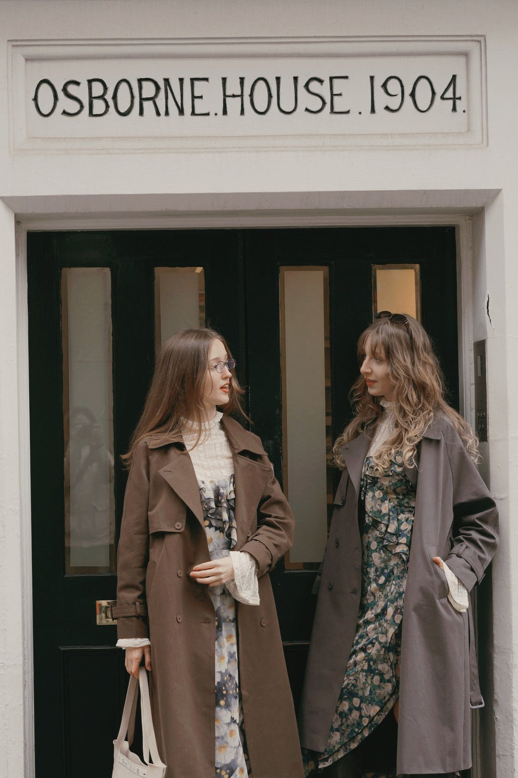 Baker Cat Trench Coat with scarf (London Grey)