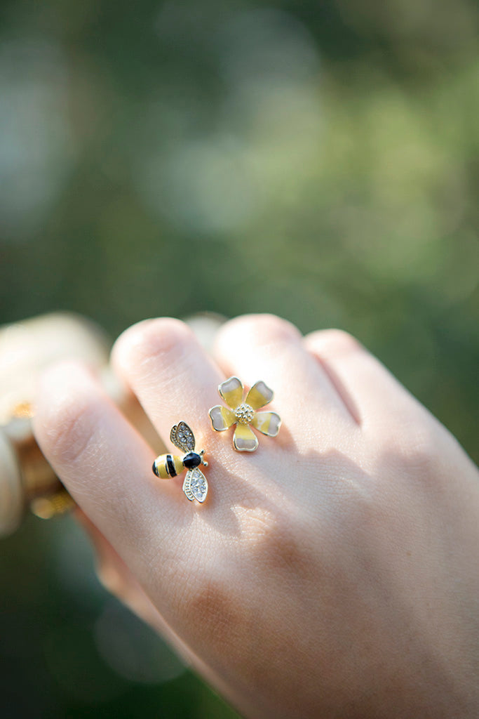 Bee-mine Ring