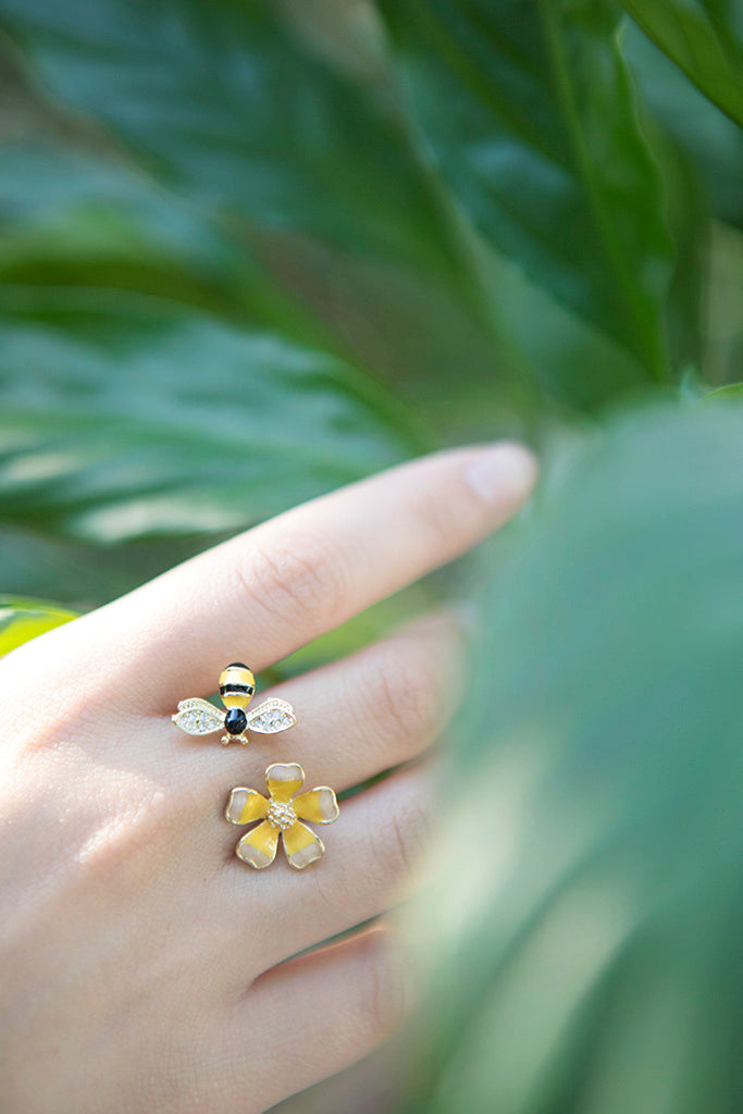 Bee-mine Ring