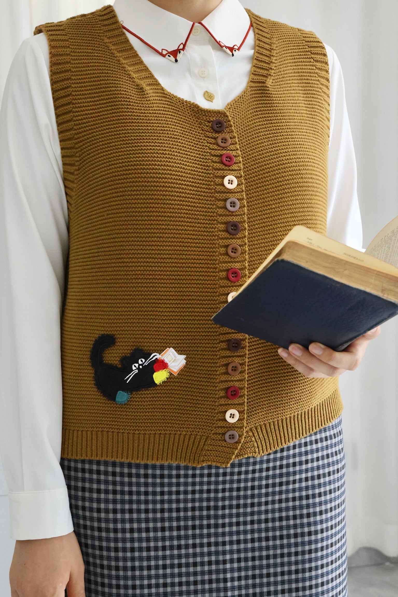 Bibliocat Cotton Vest