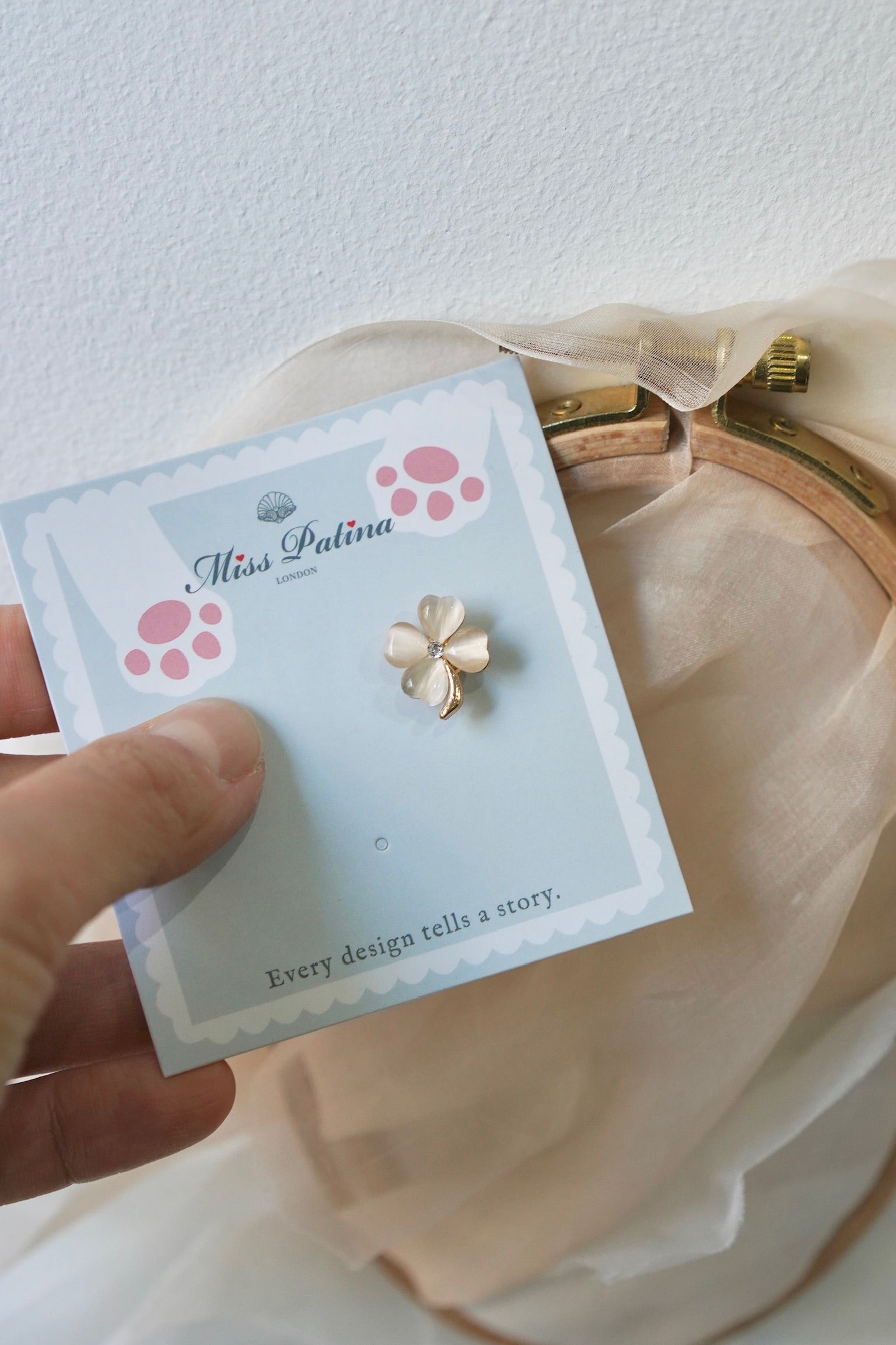 Blush Clover Mini Pin