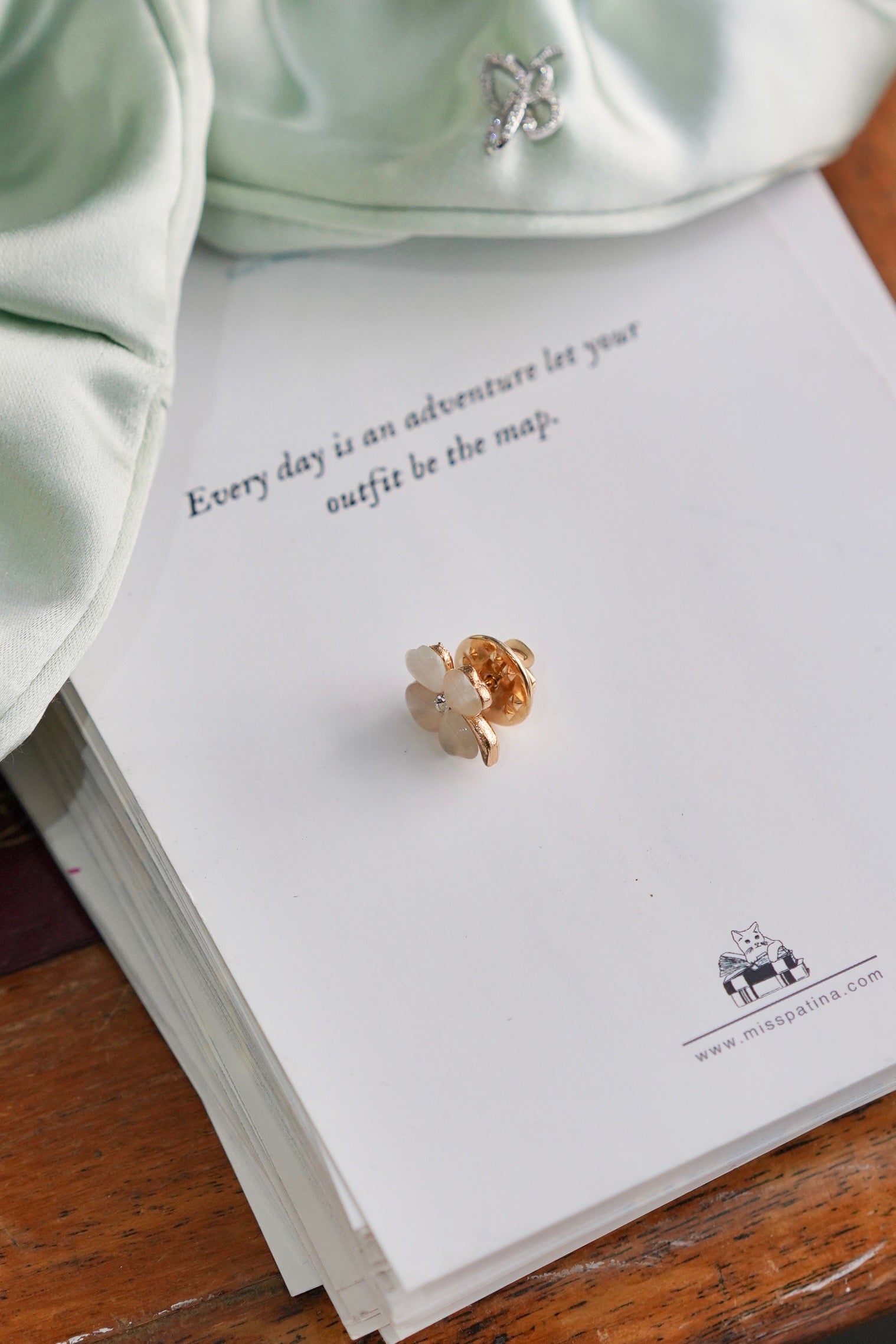 Blush Clover Mini Pin