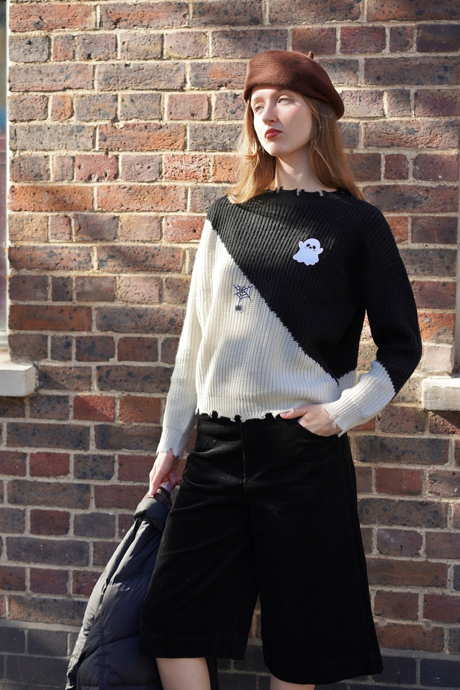 Boo & Web Knit