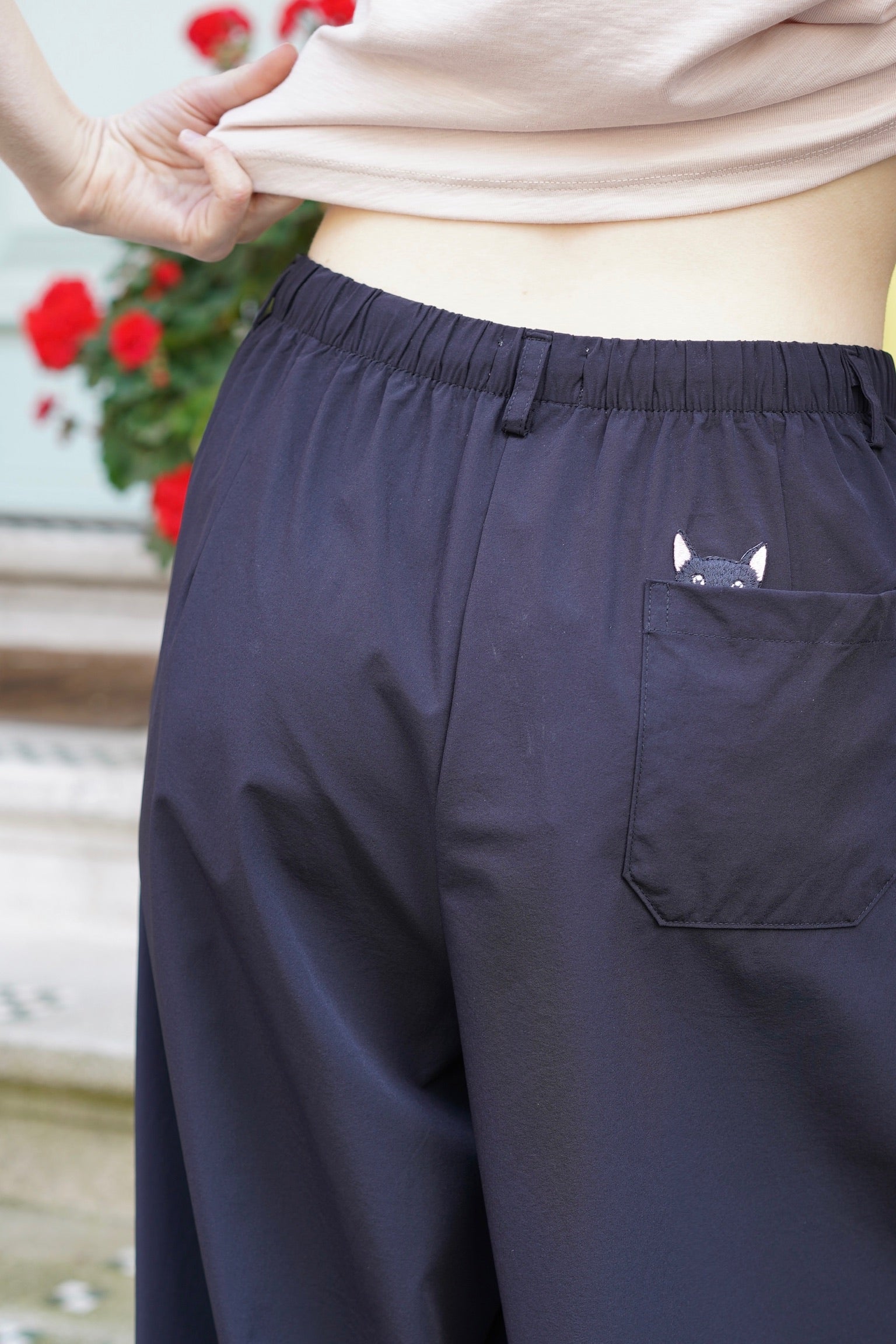 Breeze Runner Wide-Leg Pants (Black)