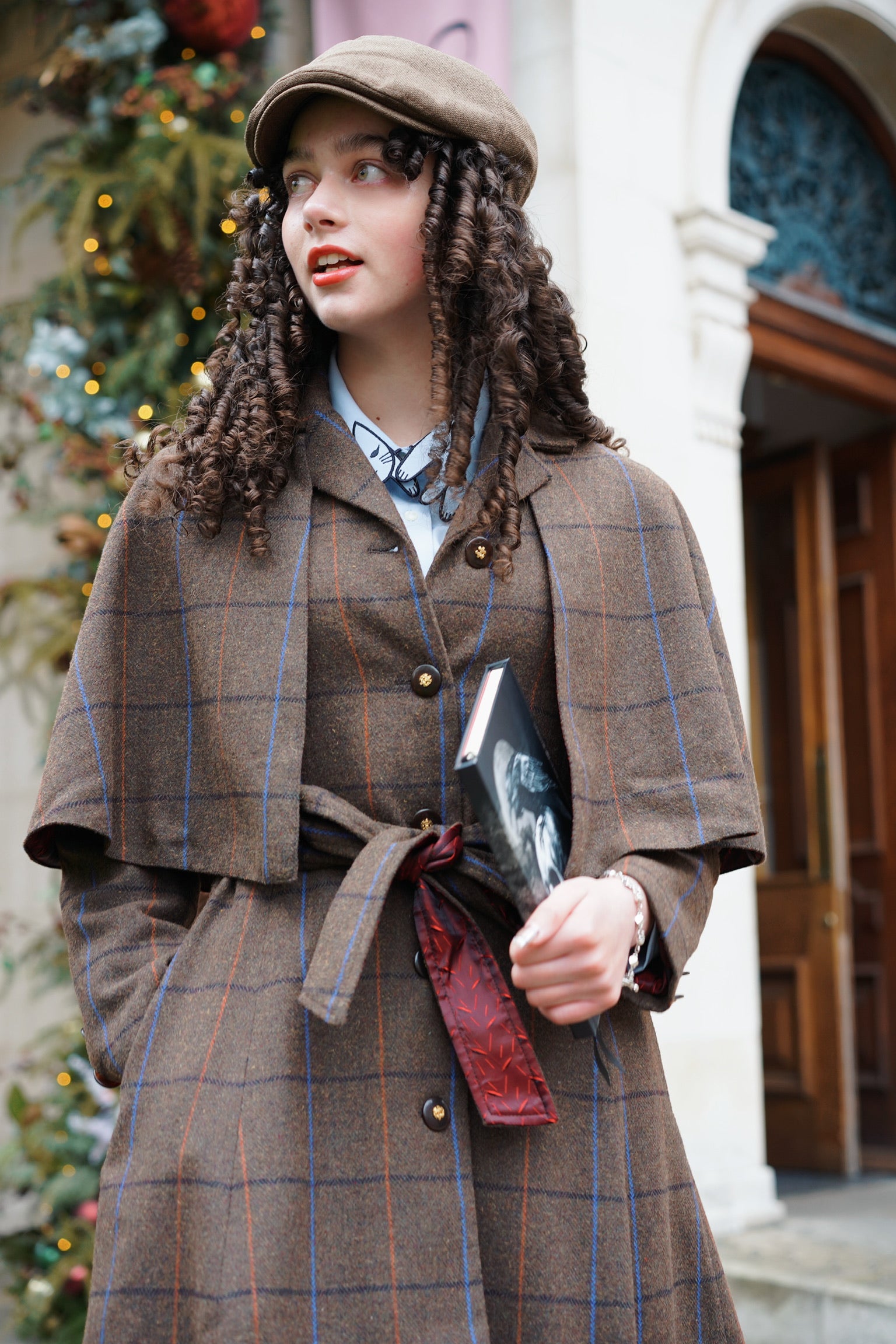 Deerstalker Cape Trench