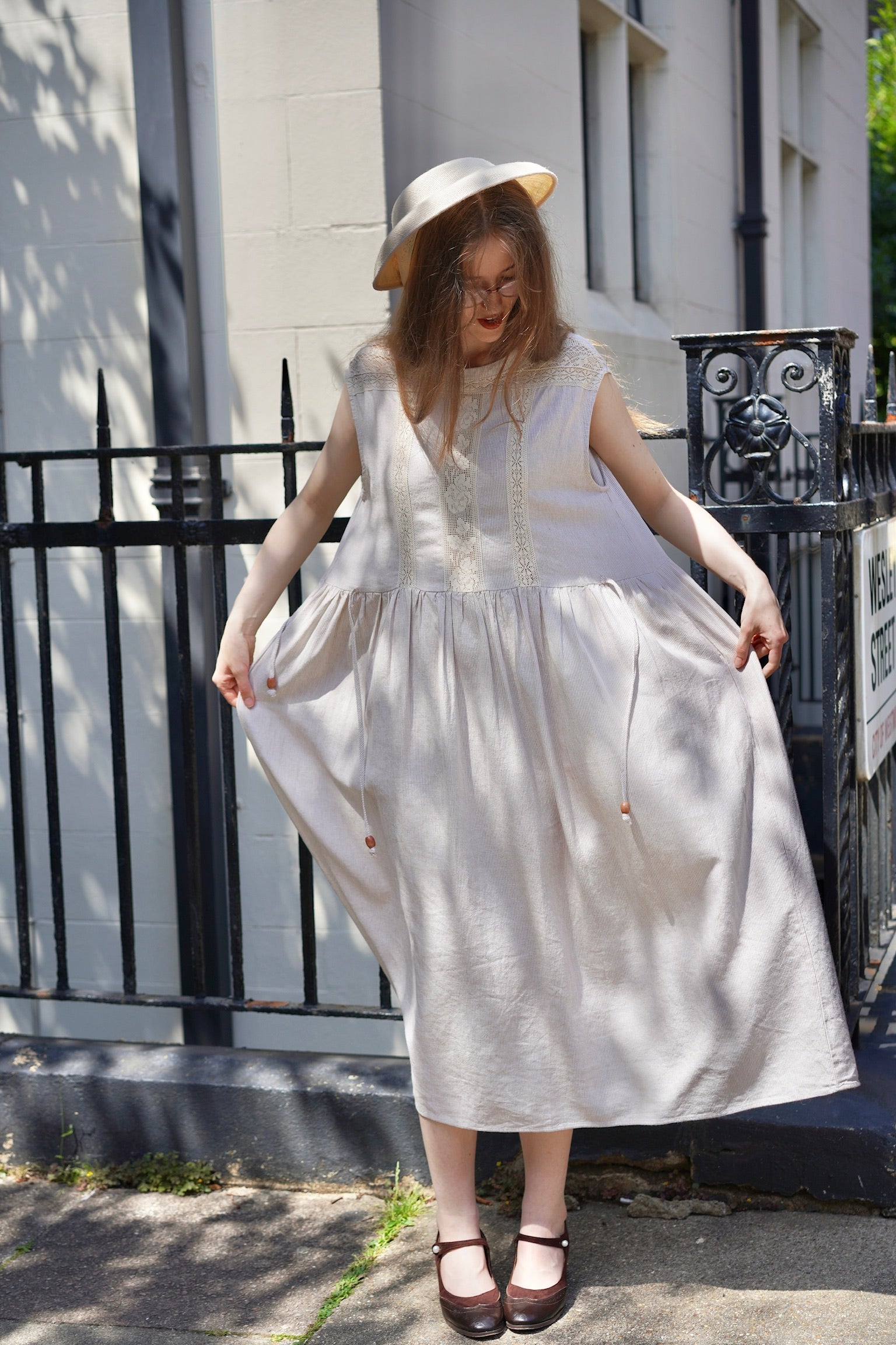 Edwardian Linen Lace Dress (Beige)