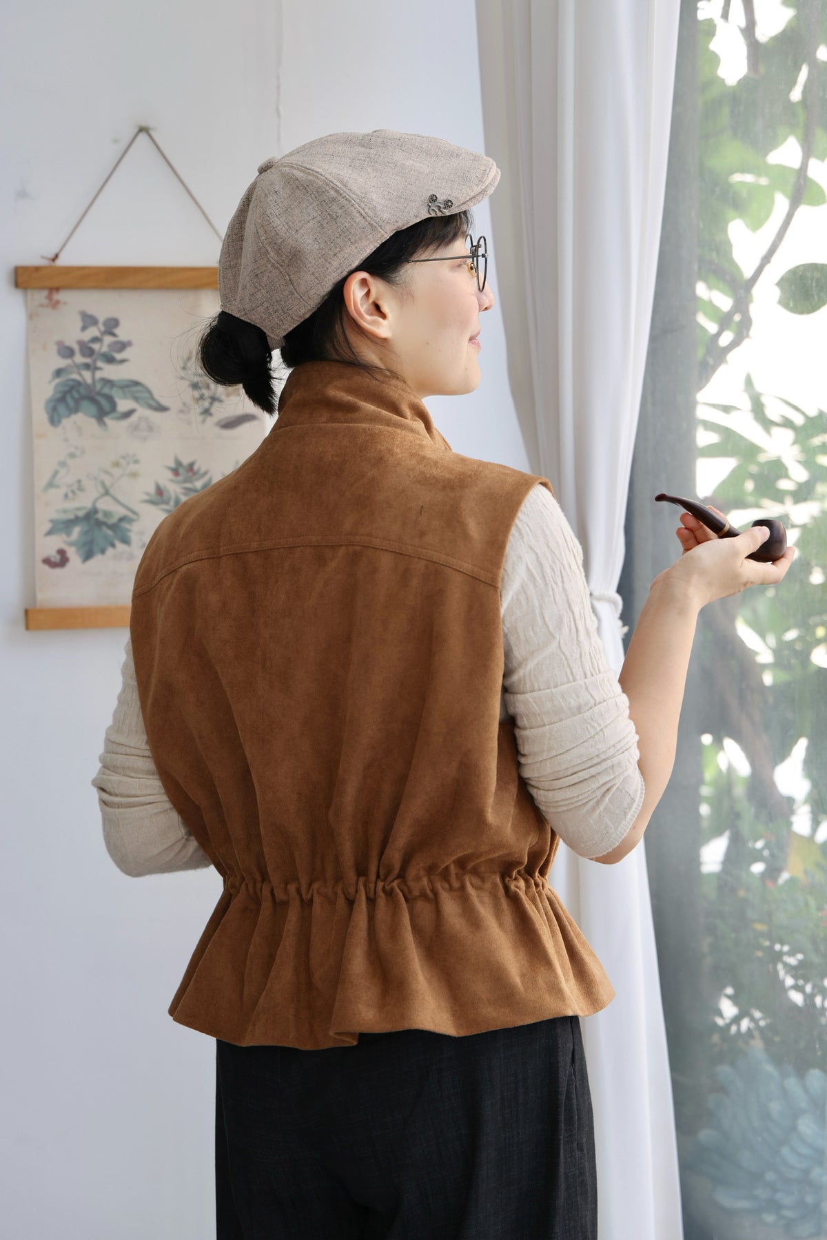 Explorer Faux-Suede Vest (Camel)