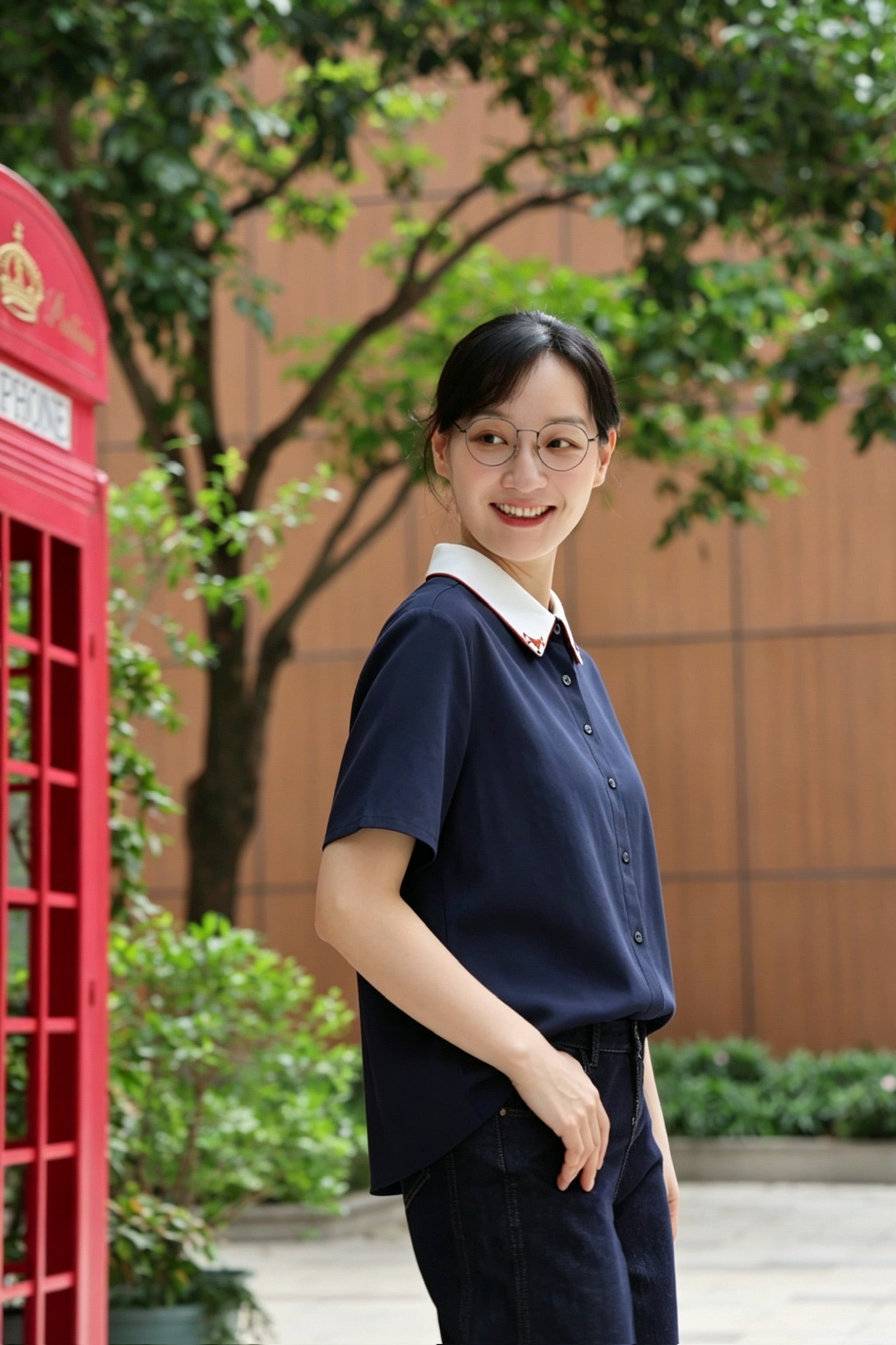 Friendly Fox Short Sleeve Shirt (Classic Navy)