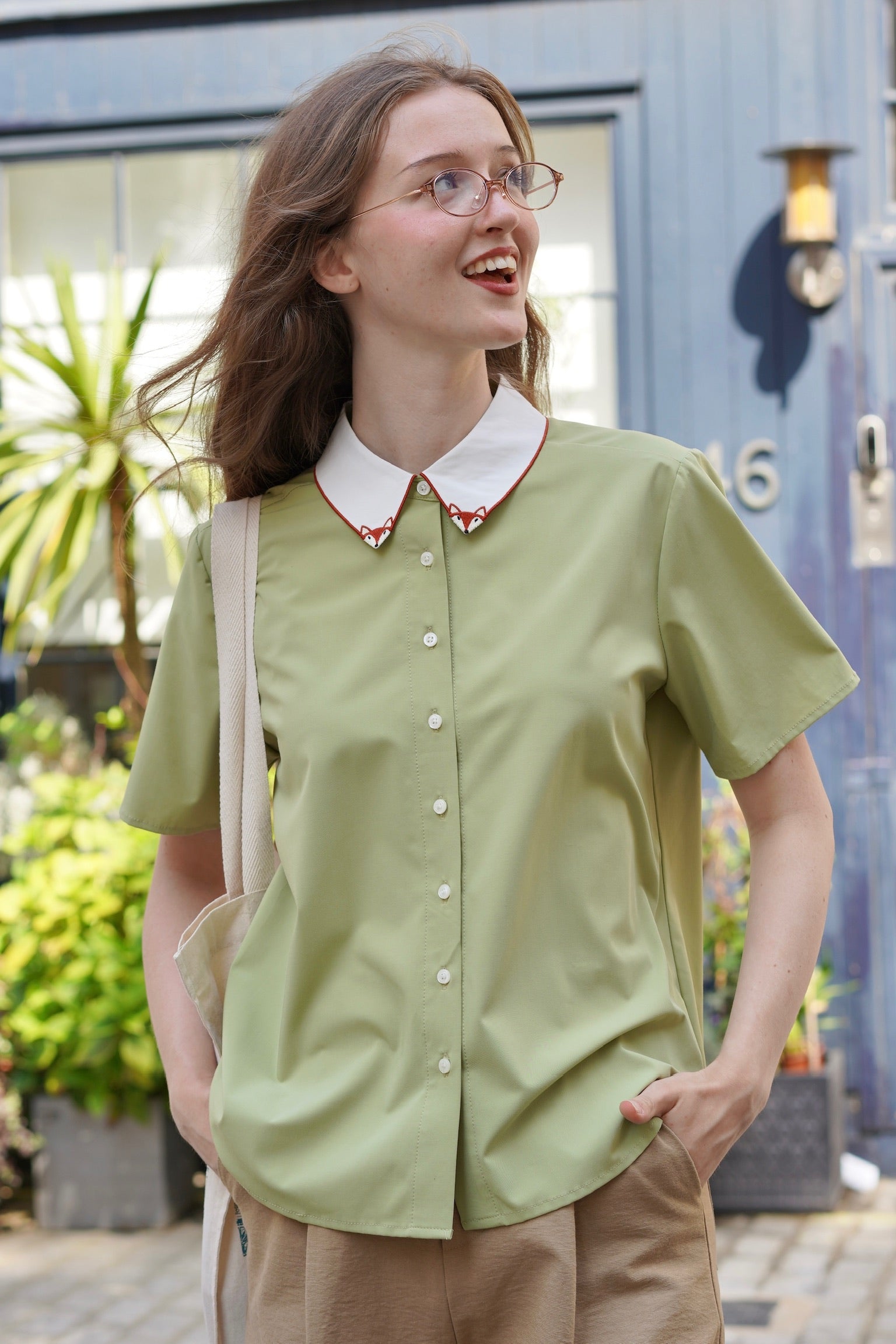 Friendly Fox Short Sleeve Shirt (Matcha Green)