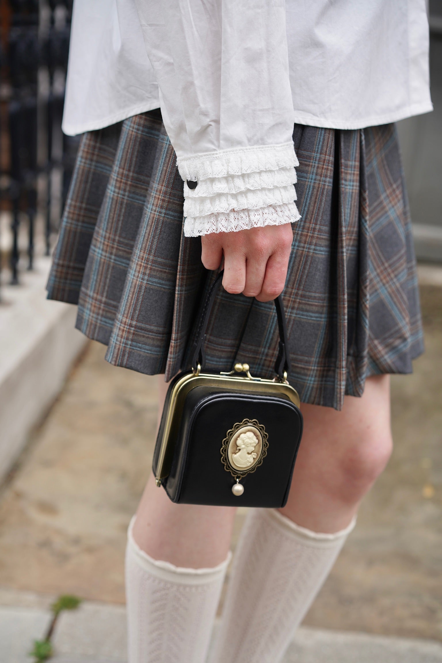 Cameo Mini Clasp Bag