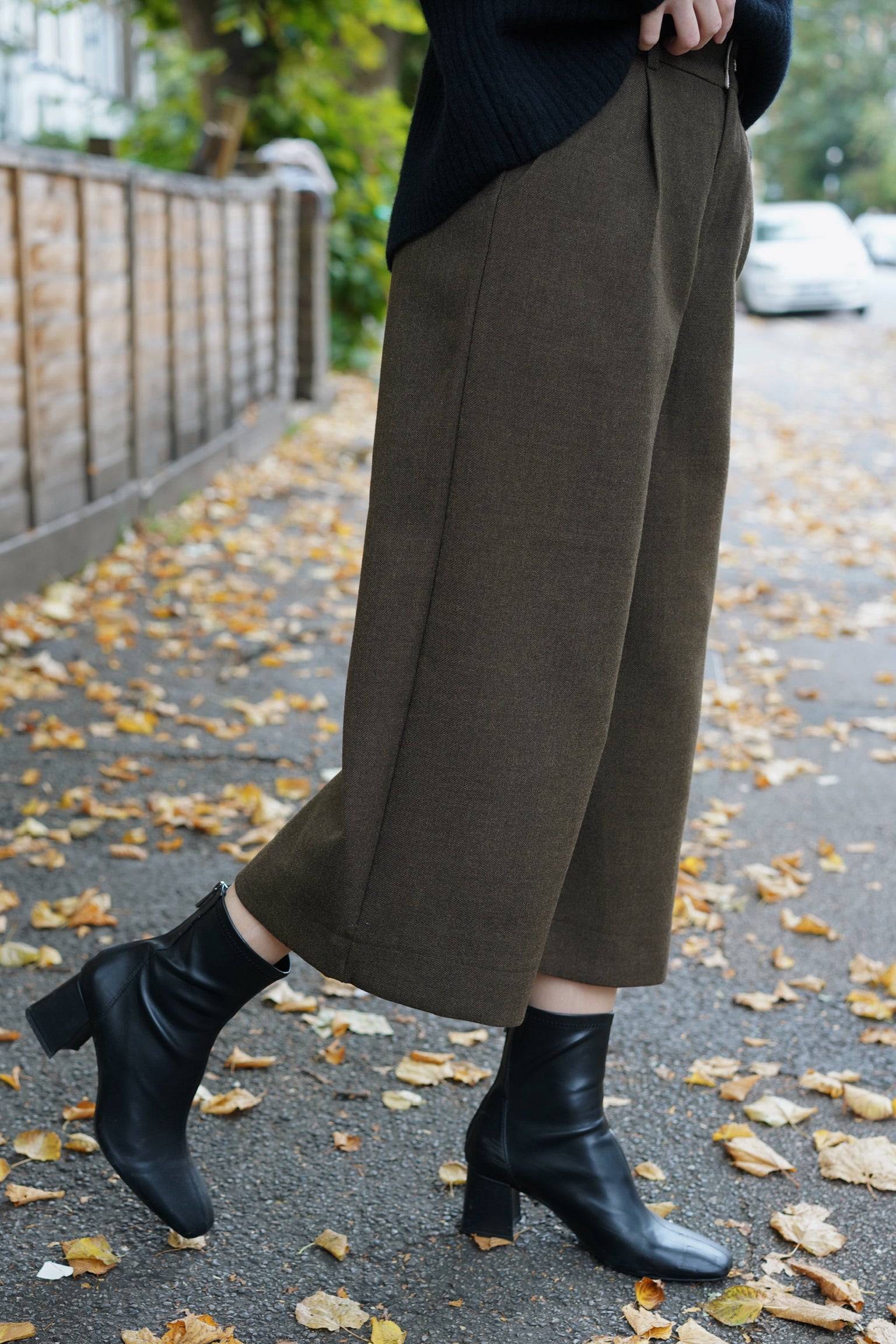 HerGentlemanCulottes_Woods_1.jpg