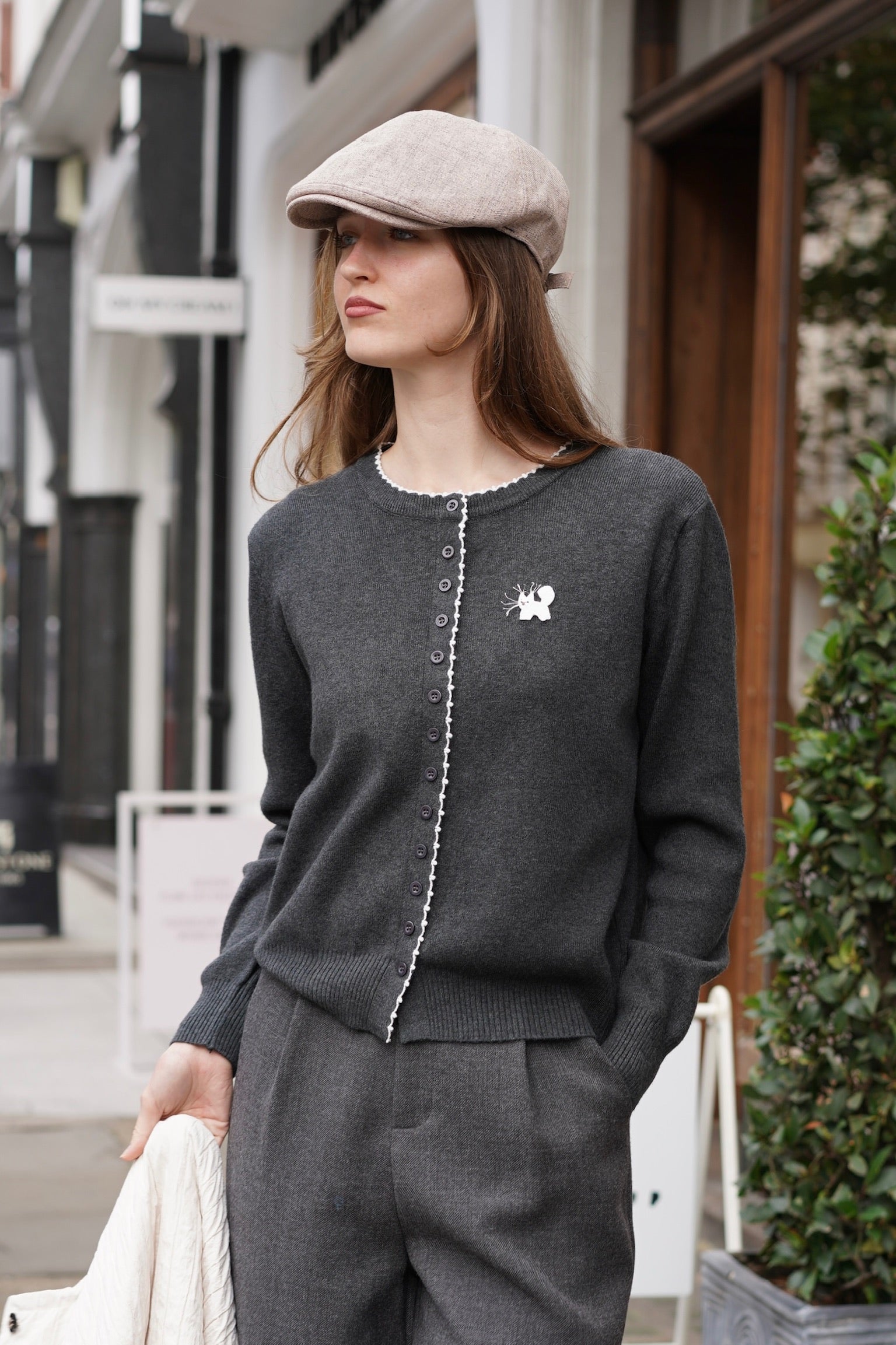 Whisker Cat Contrast Edge Cardigan (Grey)