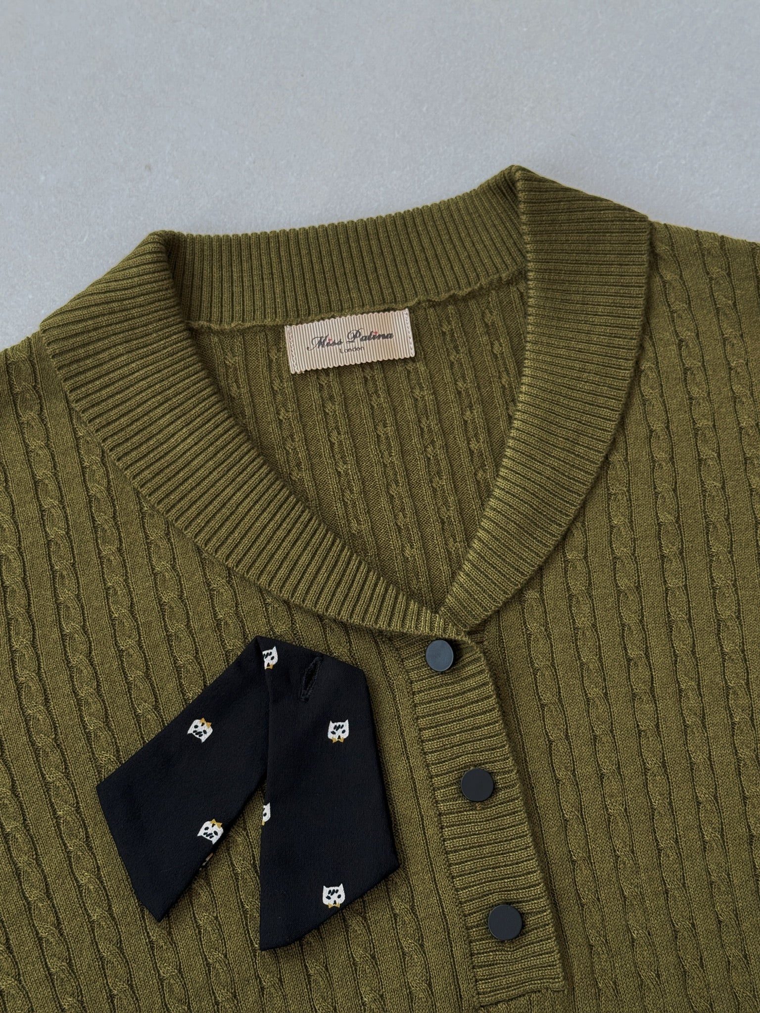 Heritage Bow Cable Knit (Olive Green)