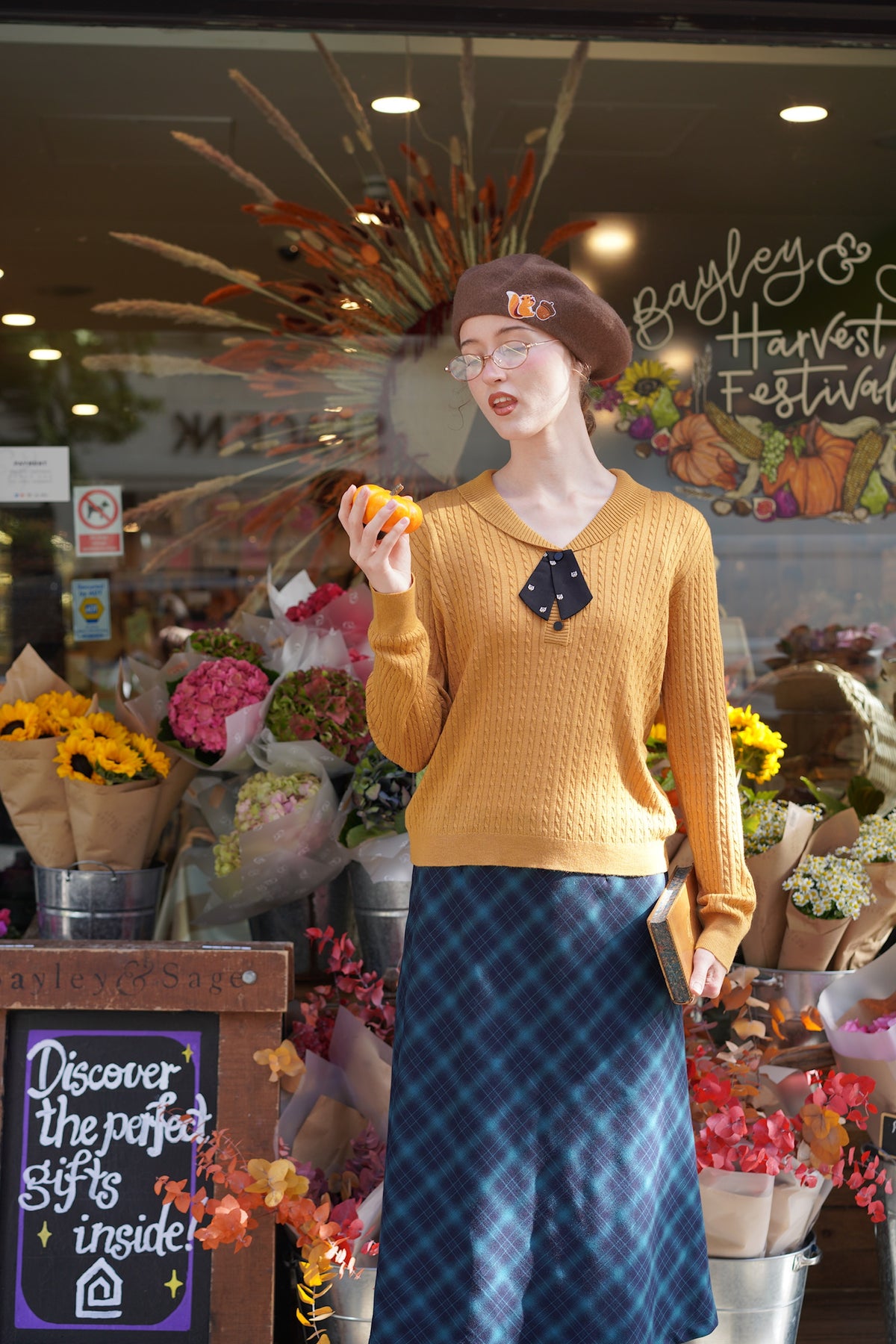 Heritage Bow Cable Knit (Pumpkin)