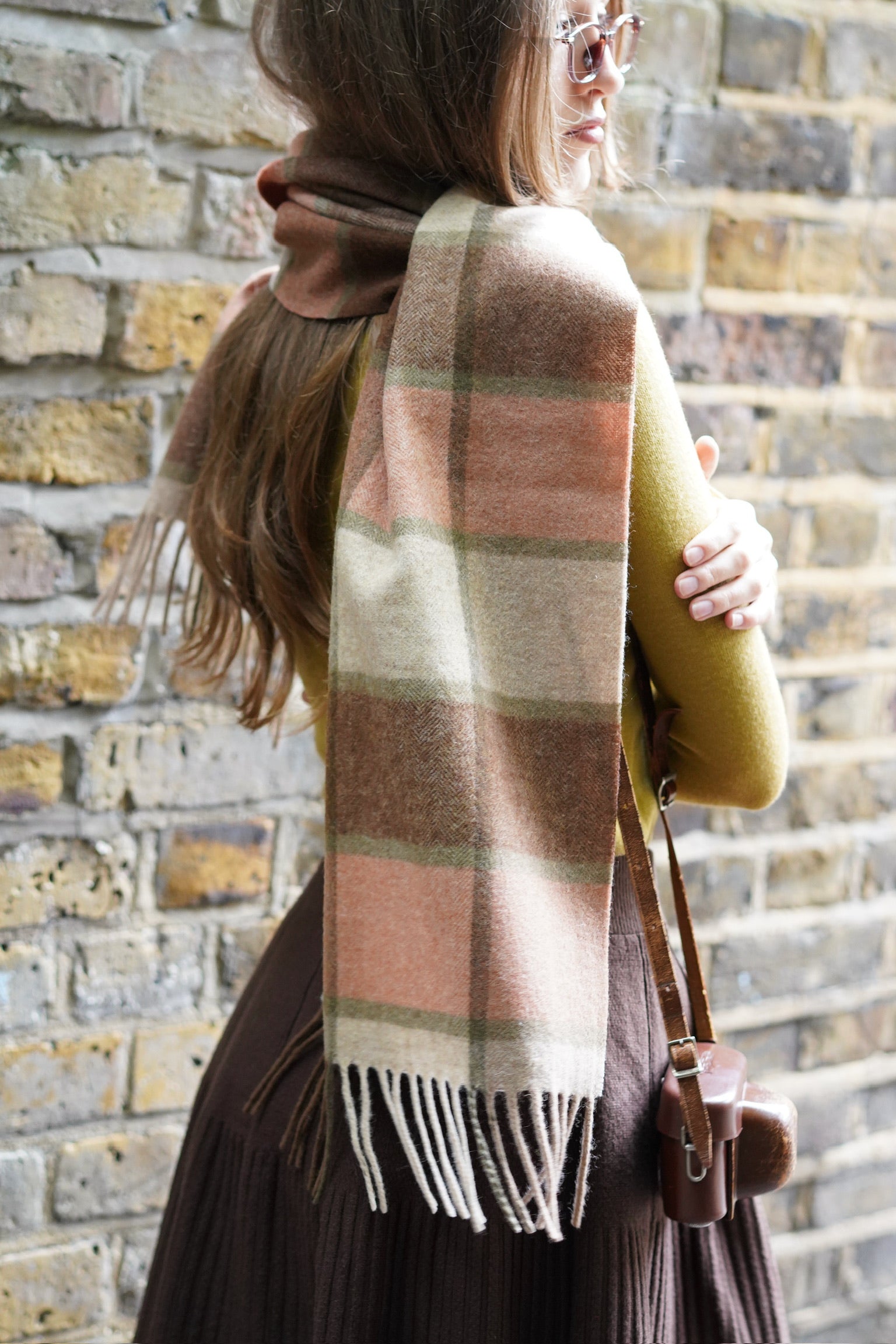 Highland Poet Wool Scarf (Rosewood)